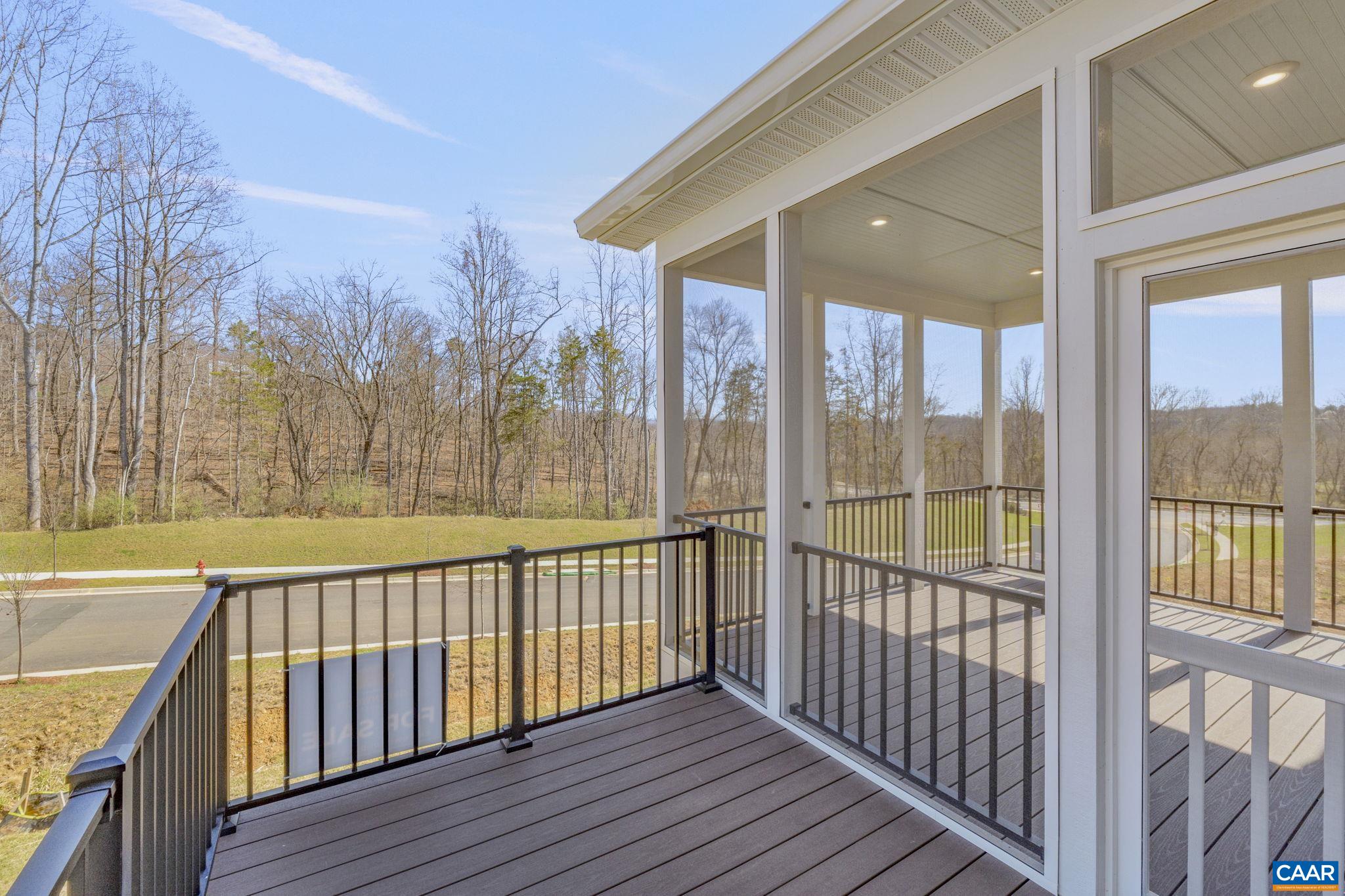 1222 LACONIA LN