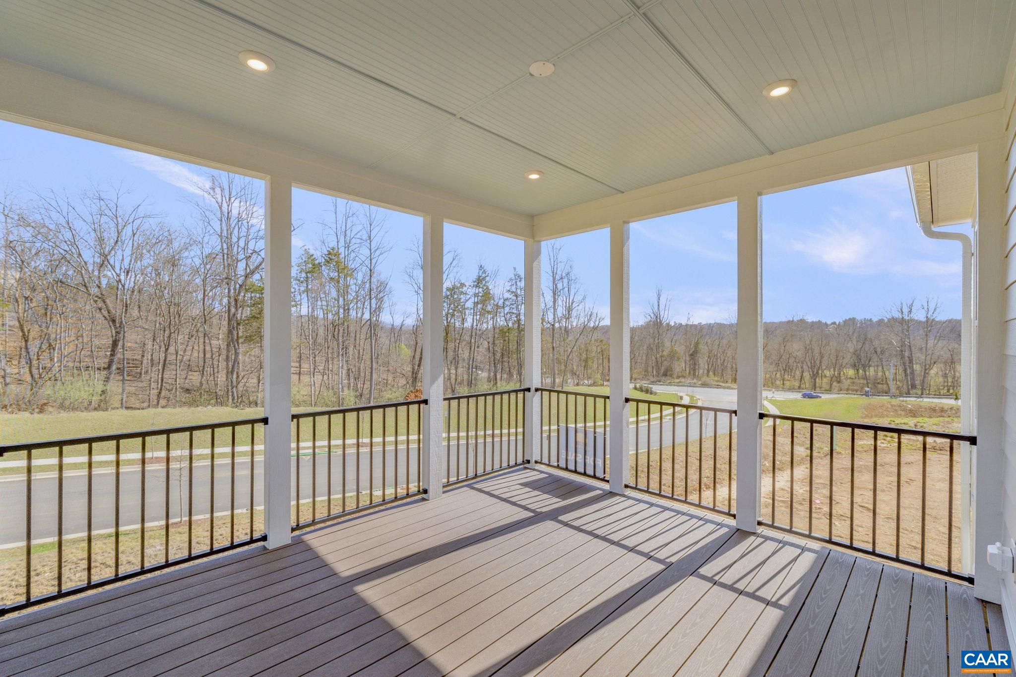 1222 LACONIA LN