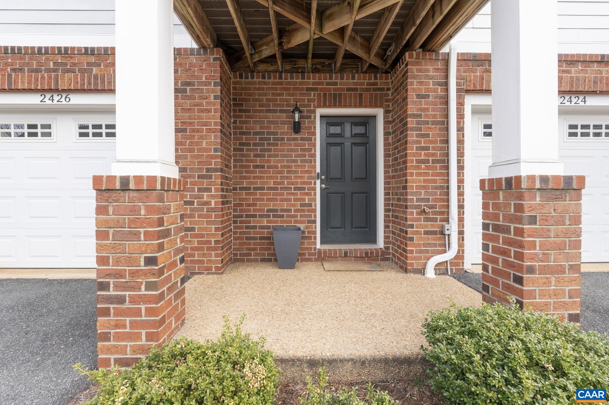 2424 WINTHROP DR
