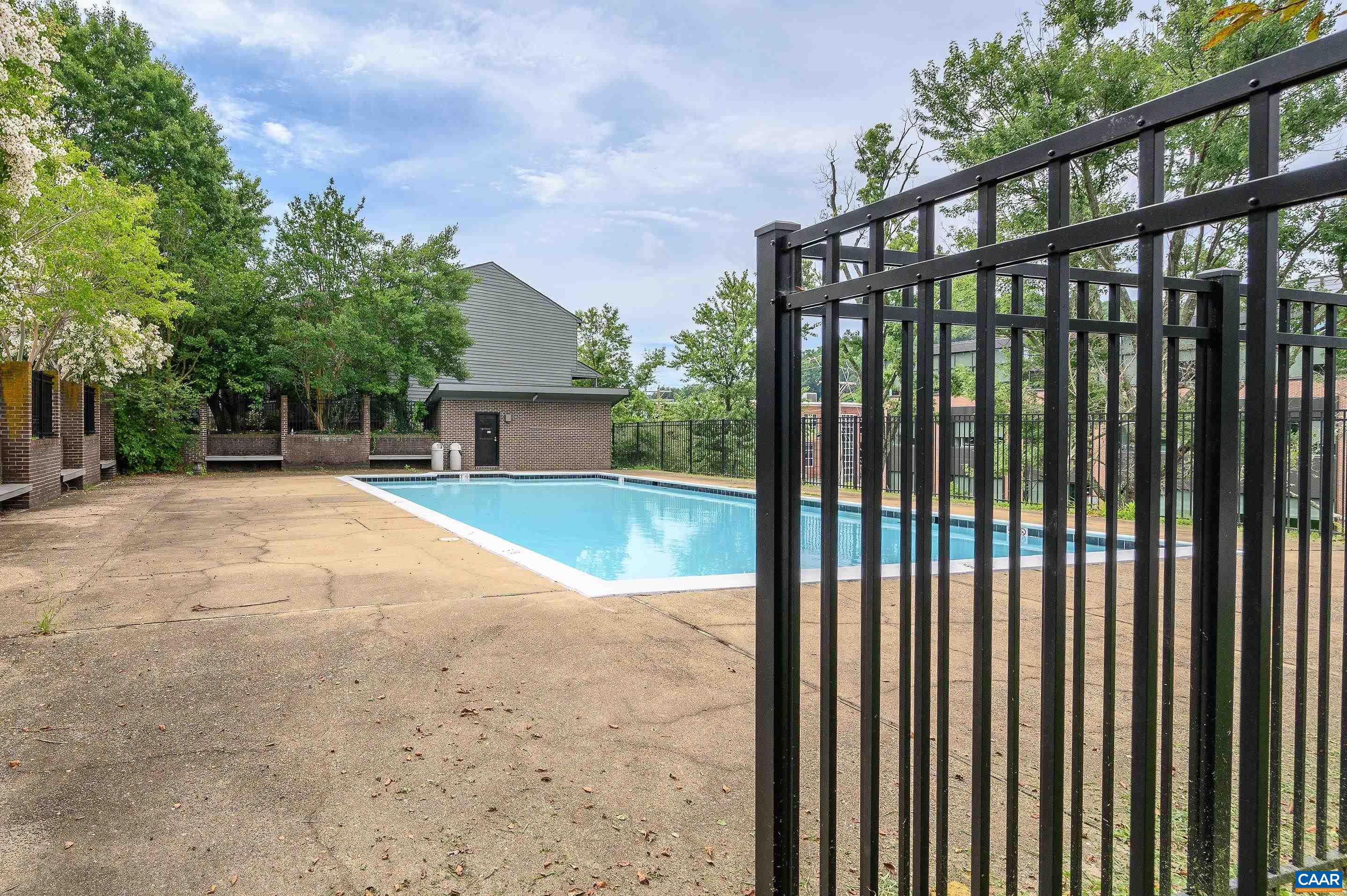 326 HARVEST DR