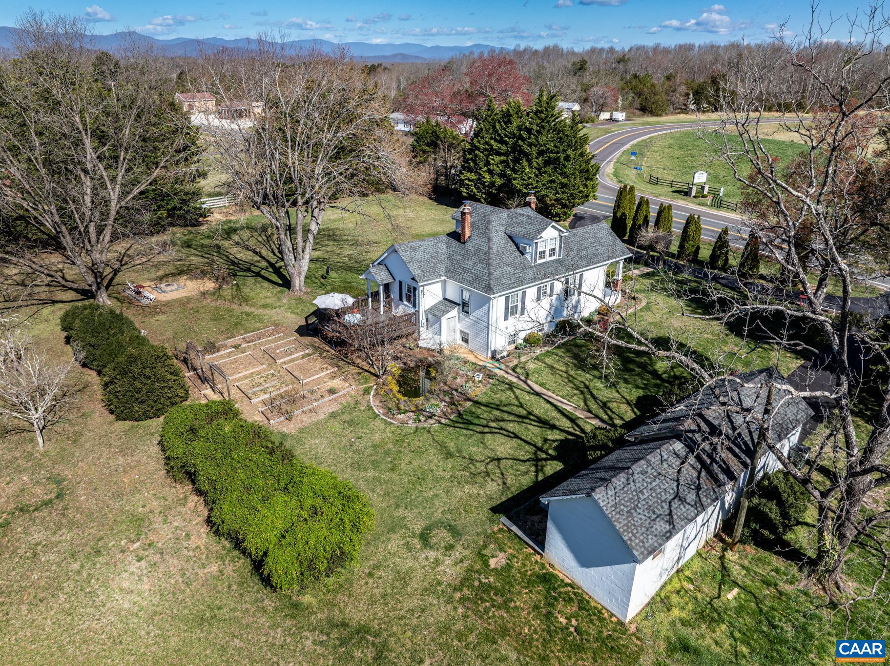 3188 ORANGE RD