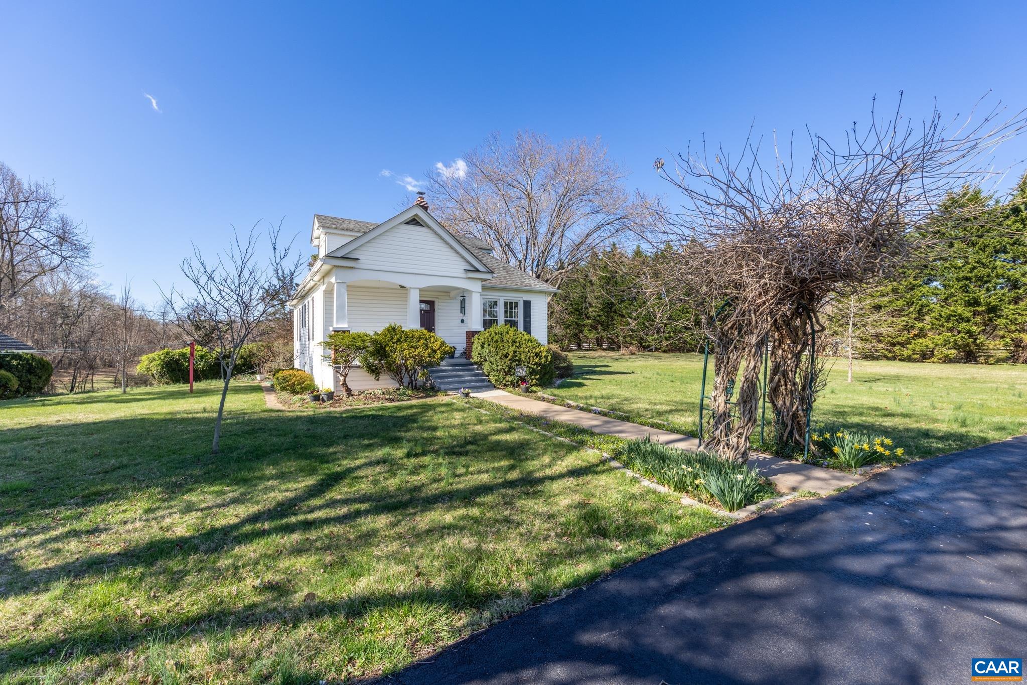 3188 ORANGE RD