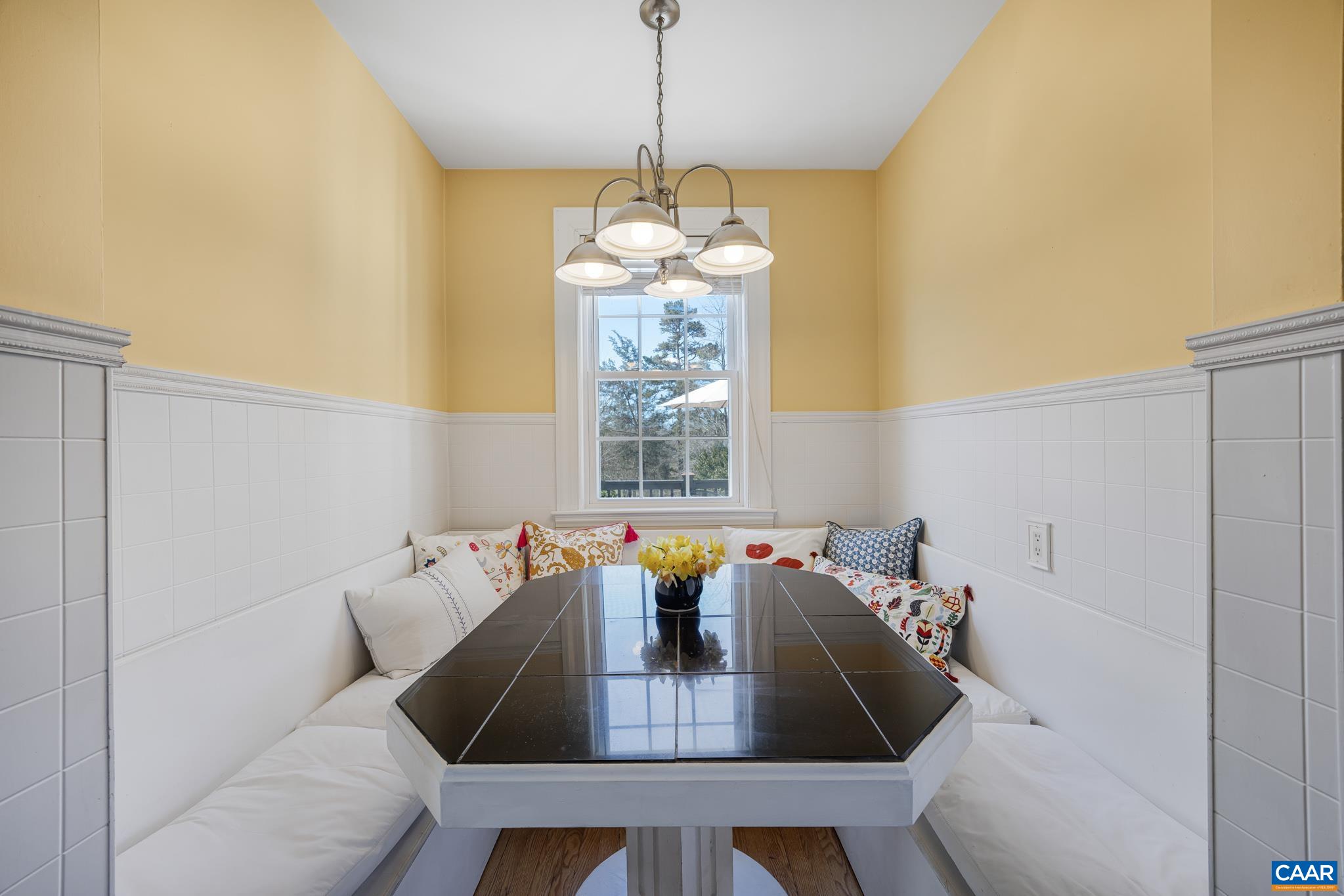 3188 ORANGE RD