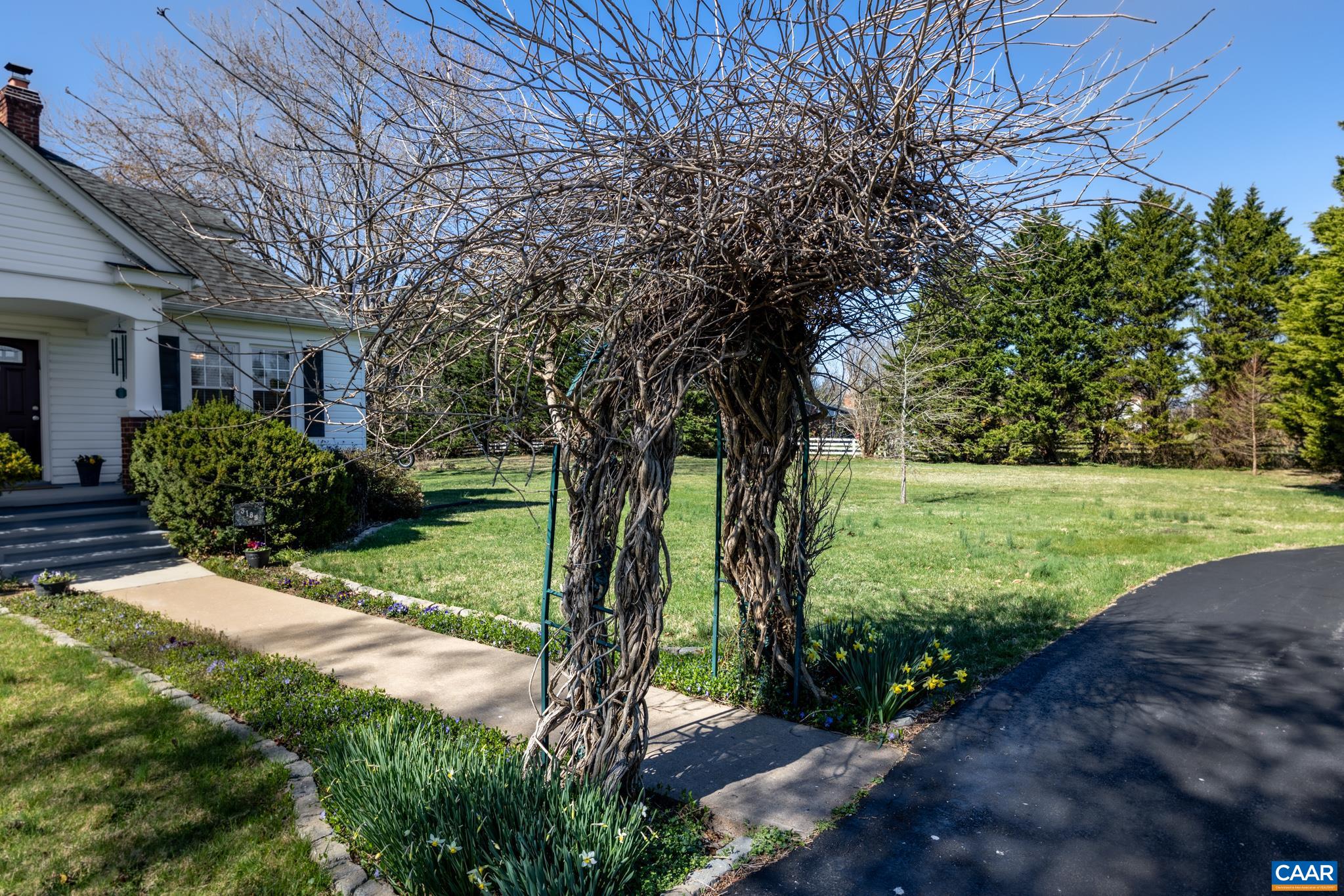 3188 ORANGE RD