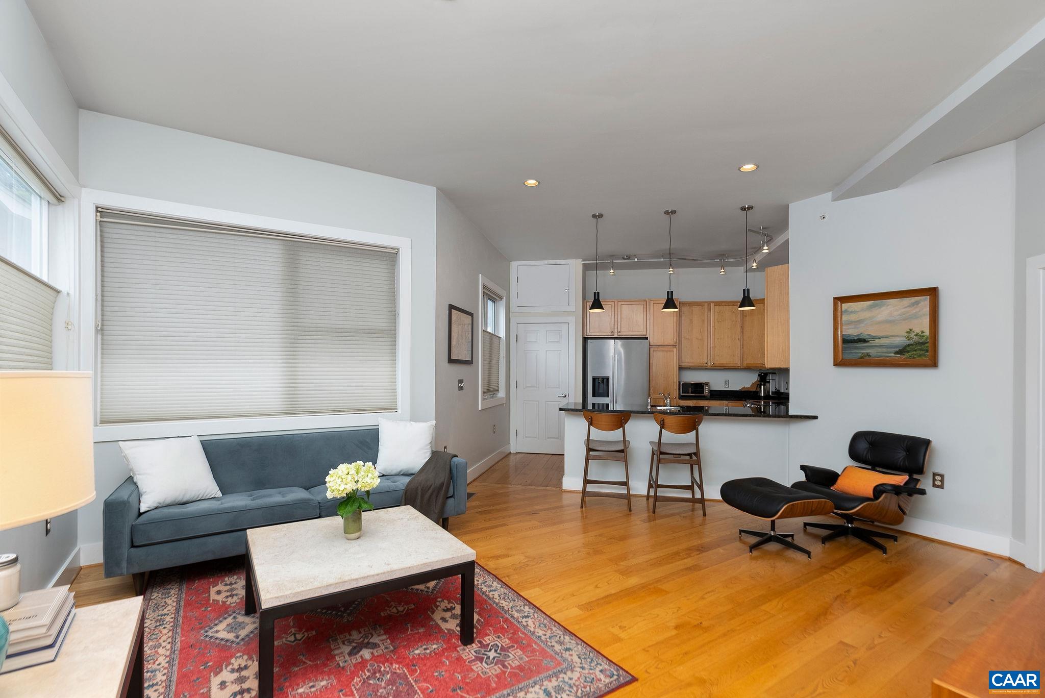 215 5TH ST SW Unit: 1A