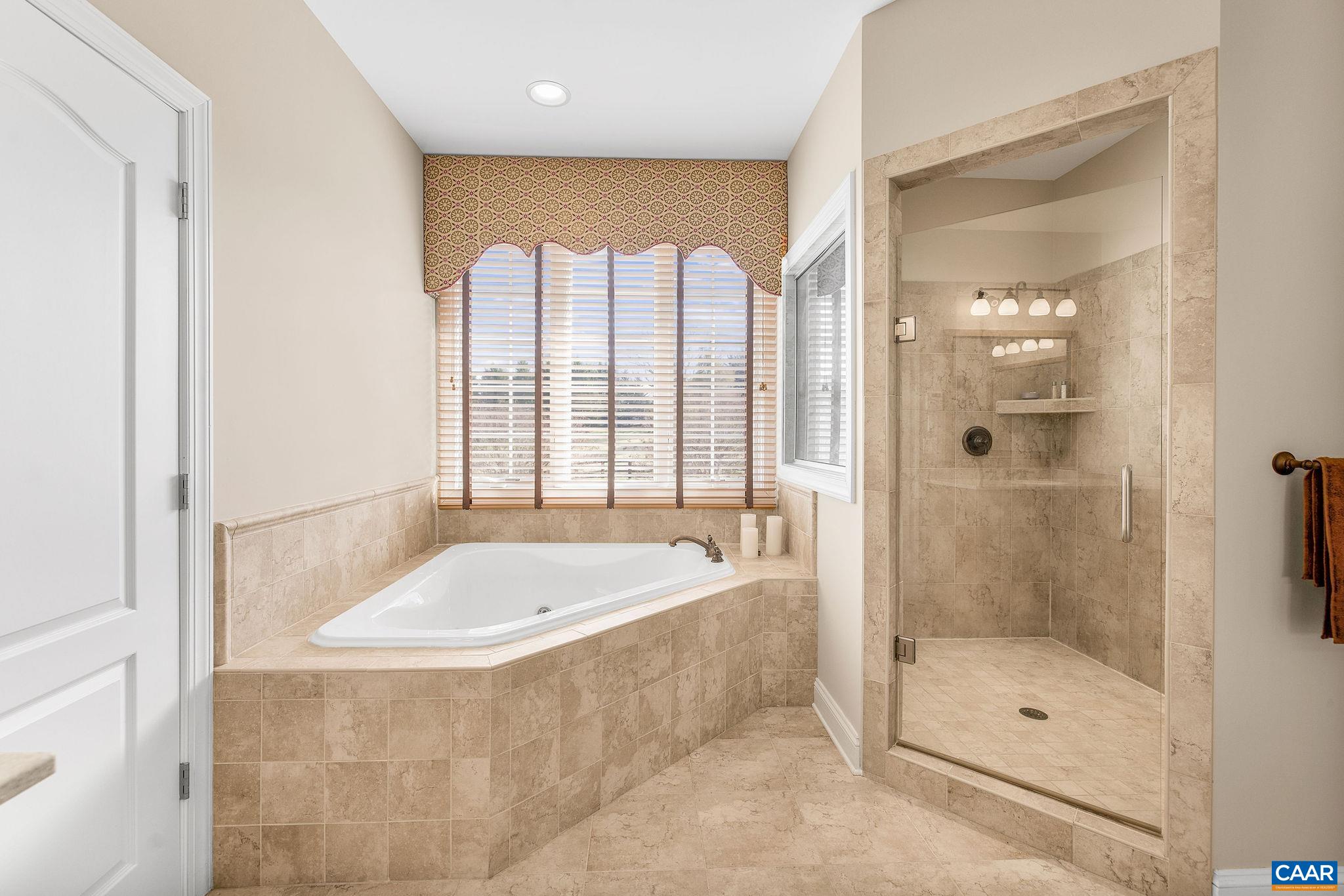 3160 ROCKS FARM CT