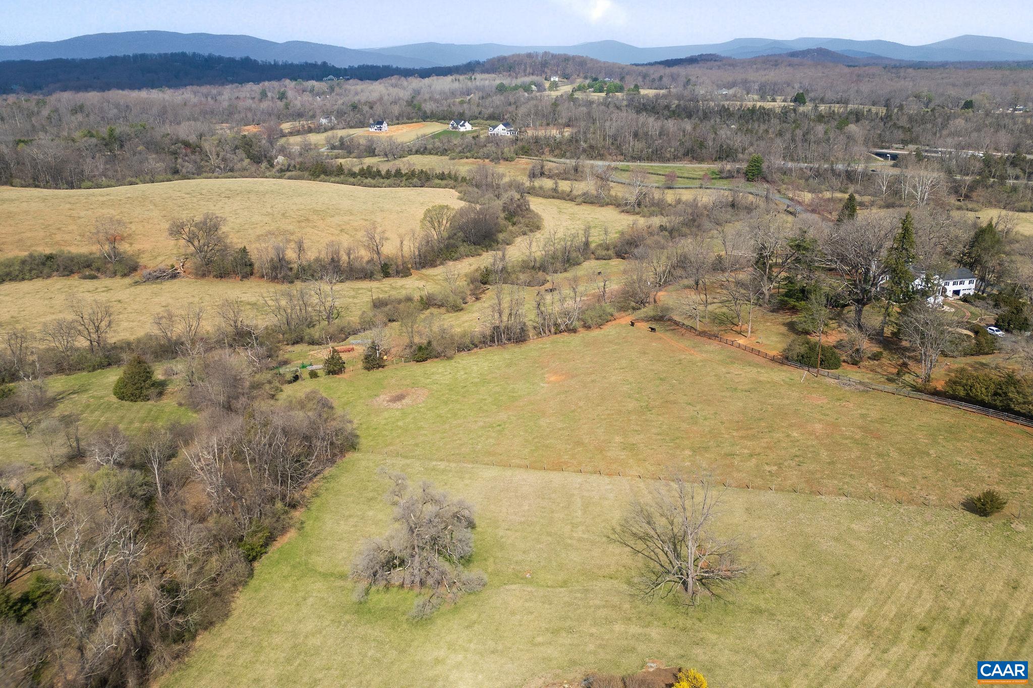 3160 ROCKS FARM CT