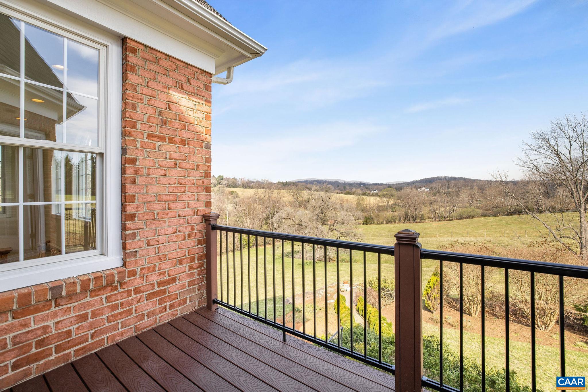 3160 ROCKS FARM CT