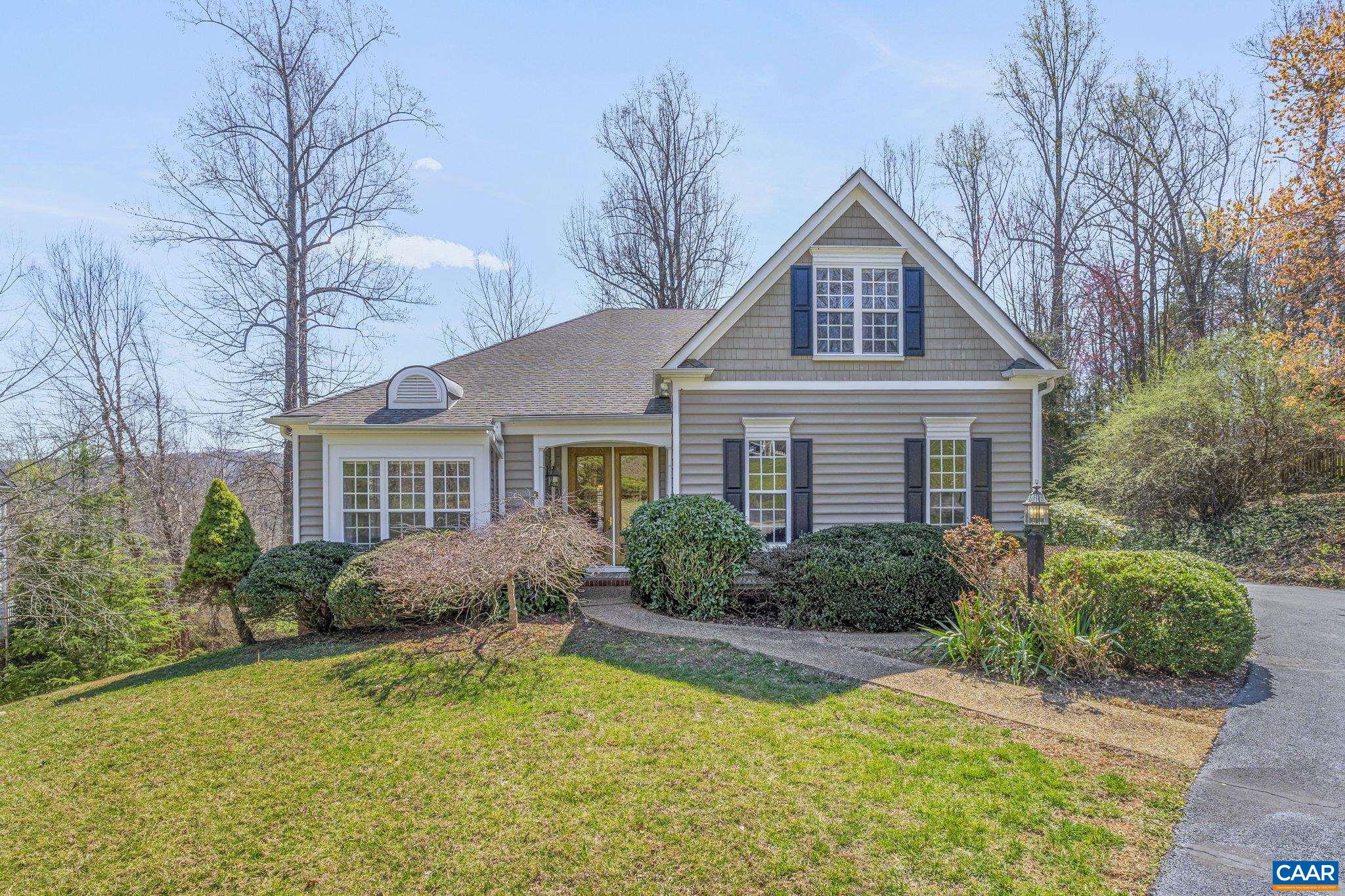 1347 SINGLETON LN