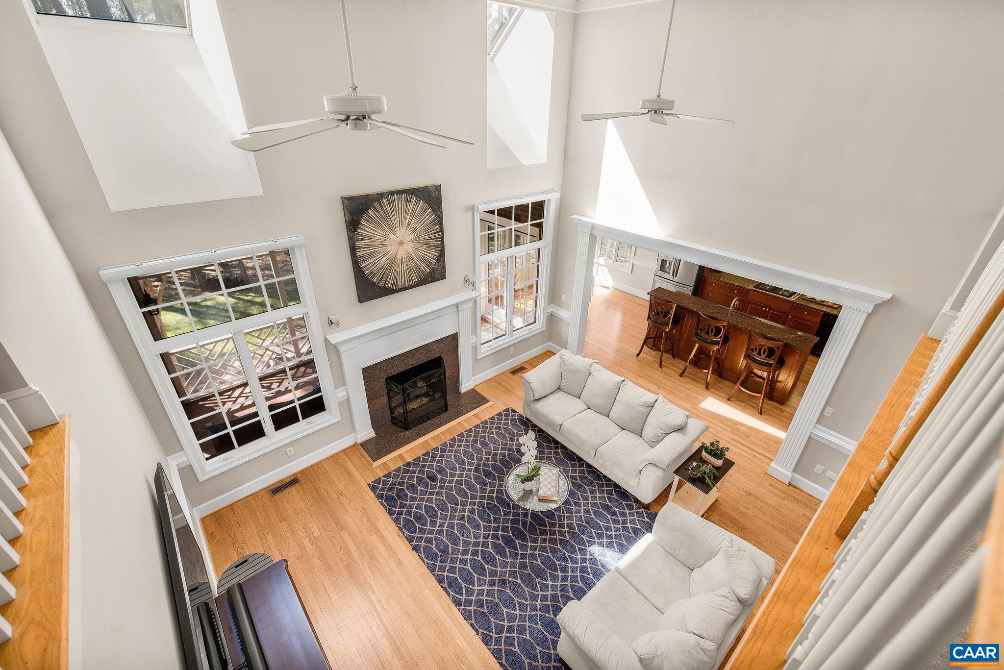 1880 GRAHAM CT