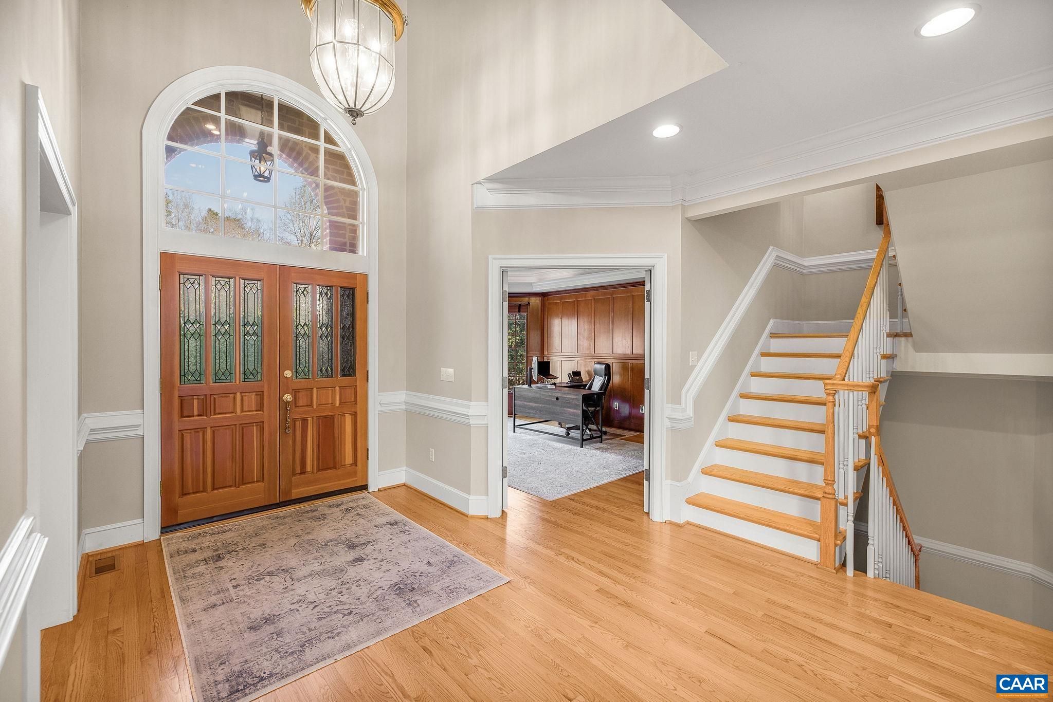 1880 GRAHAM CT