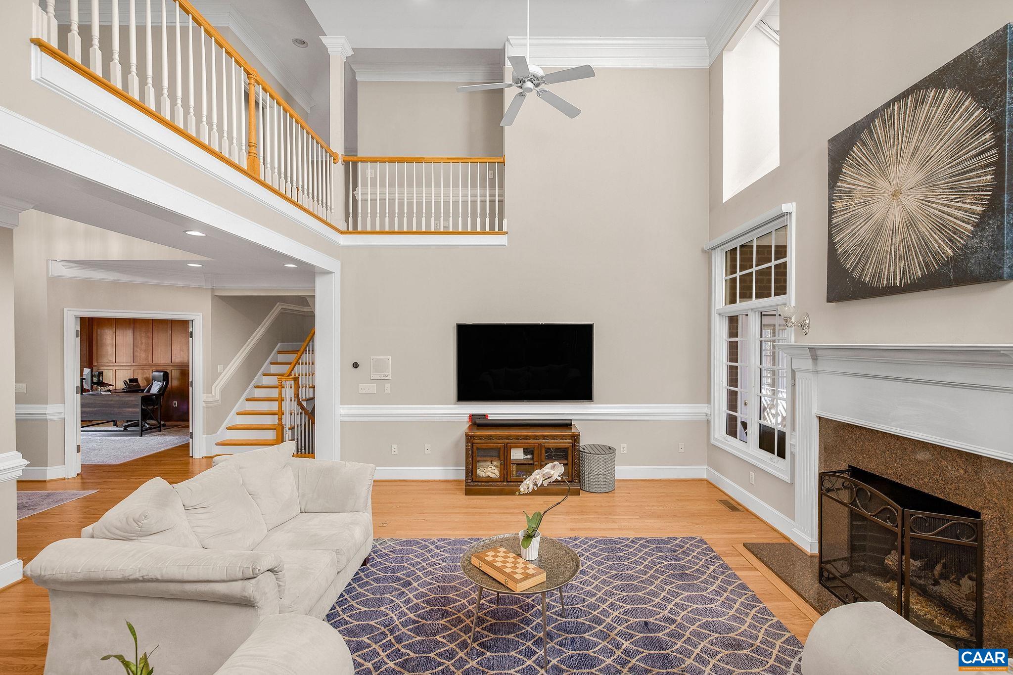 1880 GRAHAM CT
