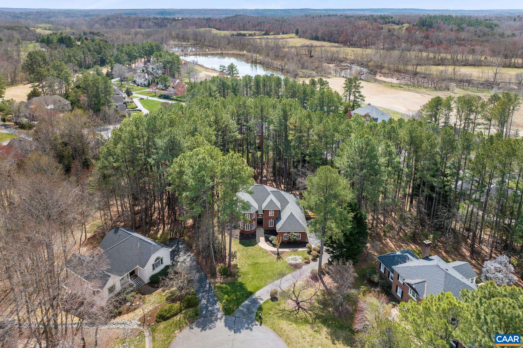 1880 GRAHAM CT