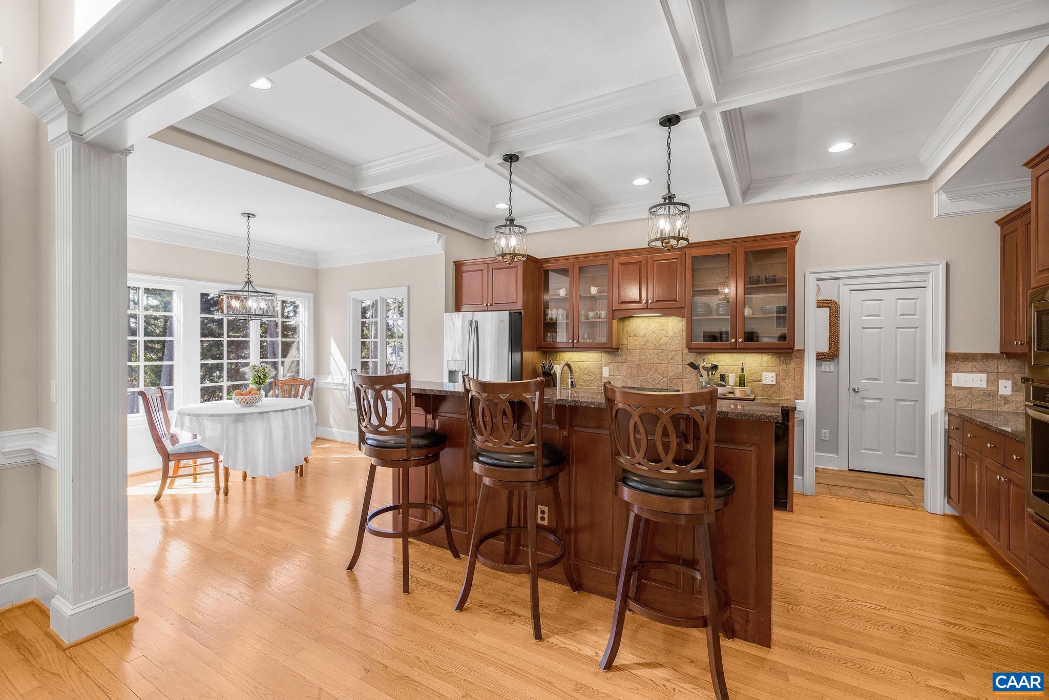 1880 GRAHAM CT