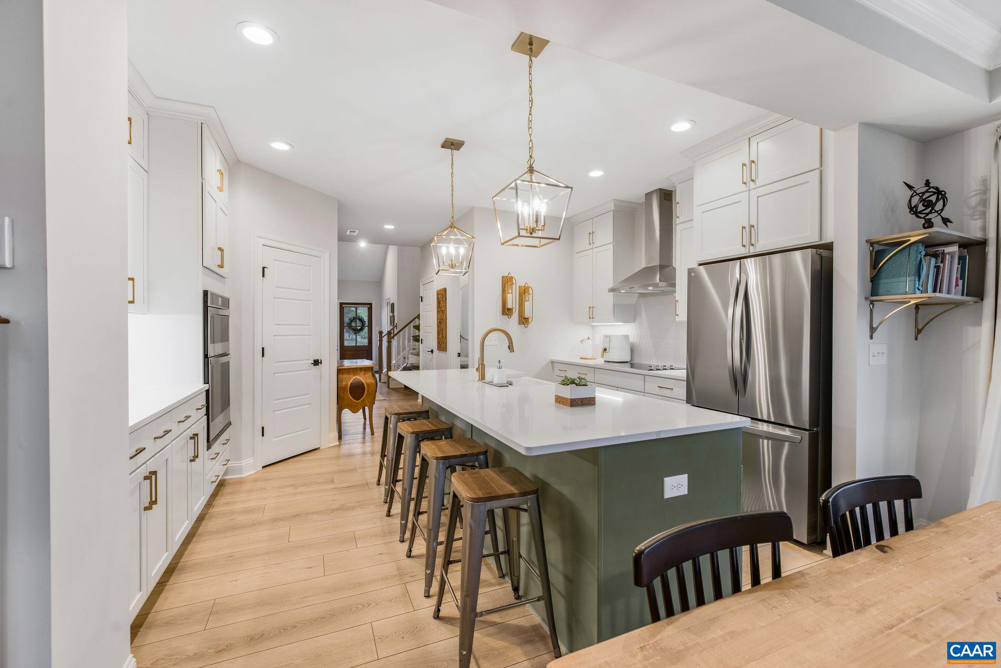 3595 THICKET RUN PL