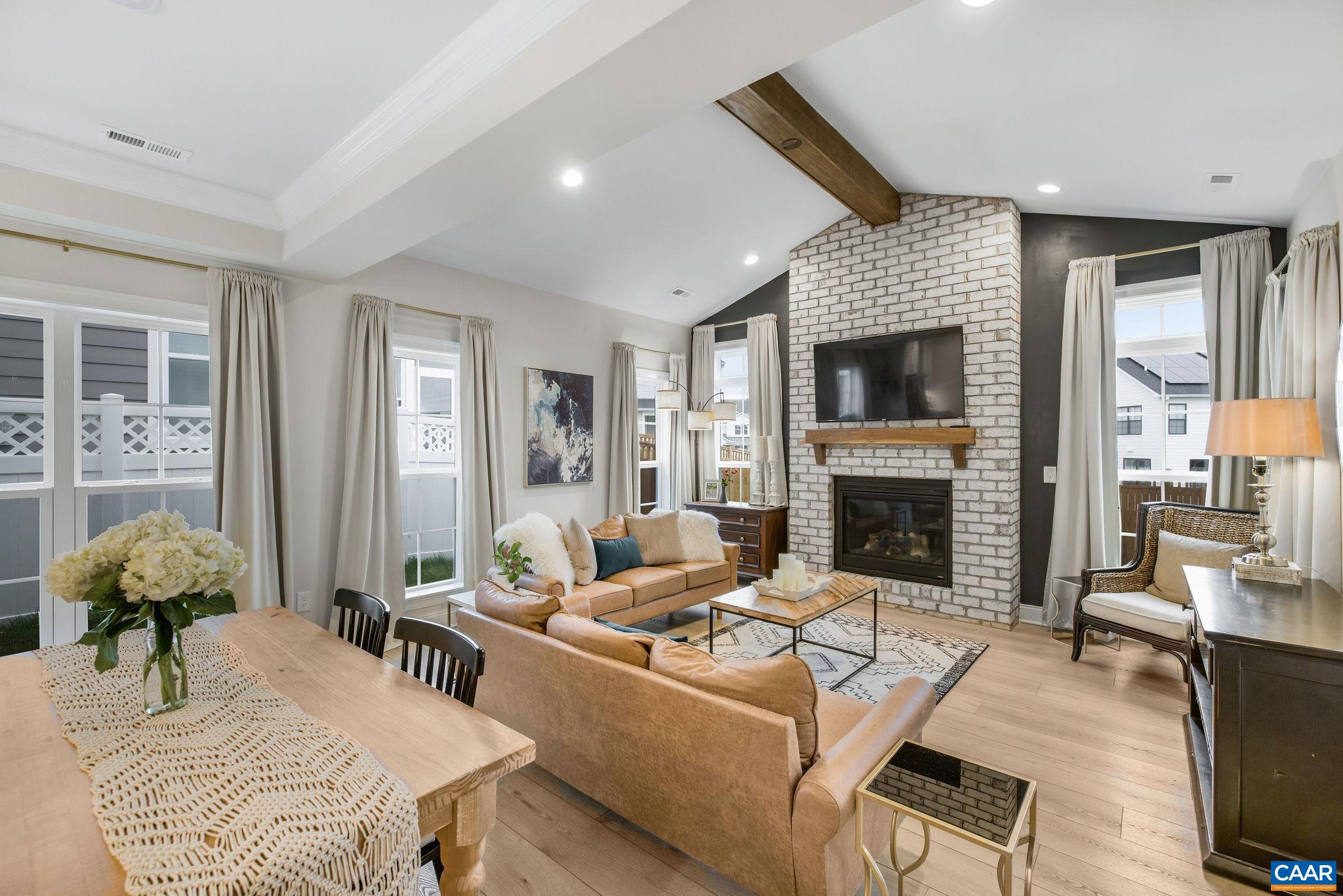 3595 THICKET RUN PL