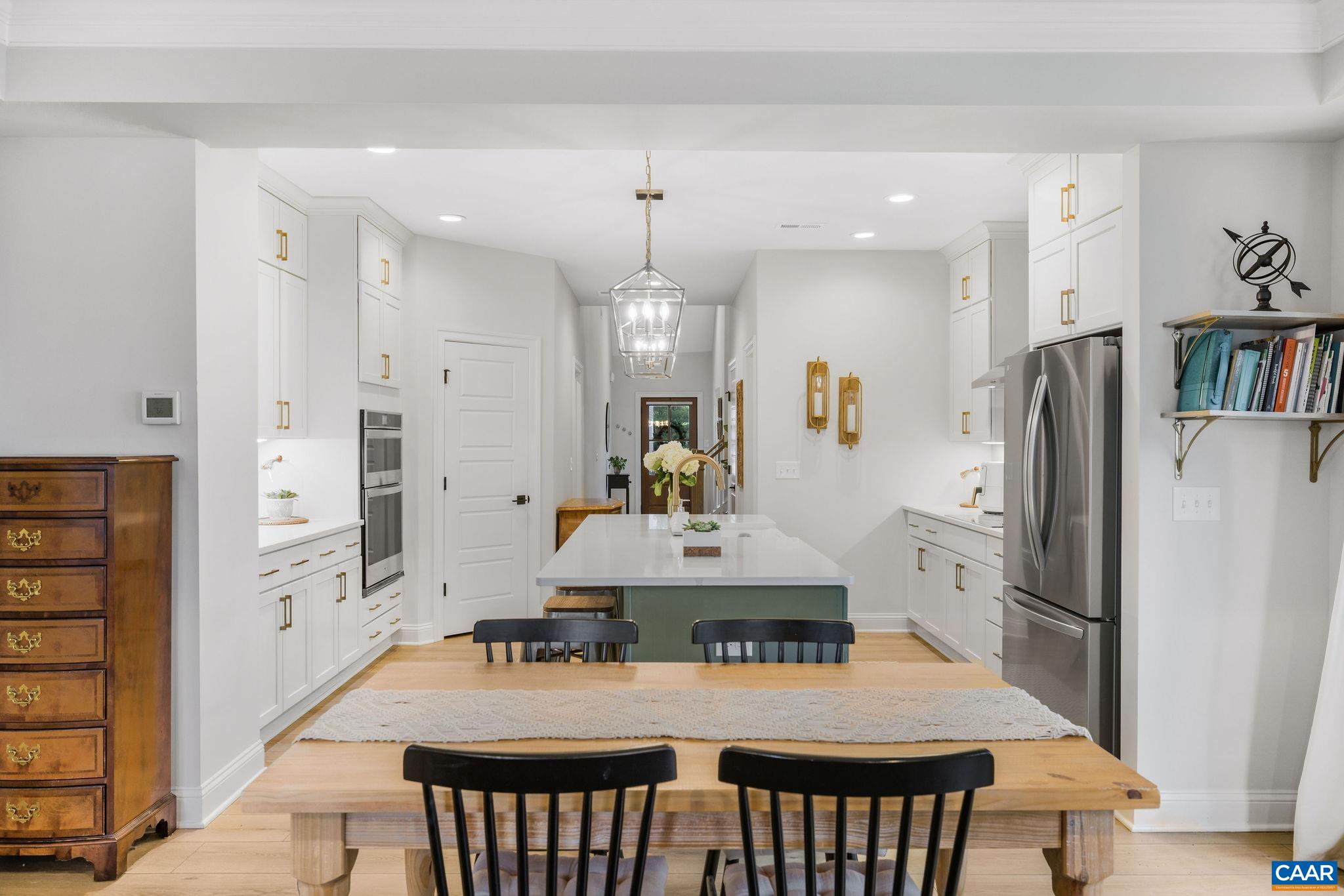 3595 THICKET RUN PL