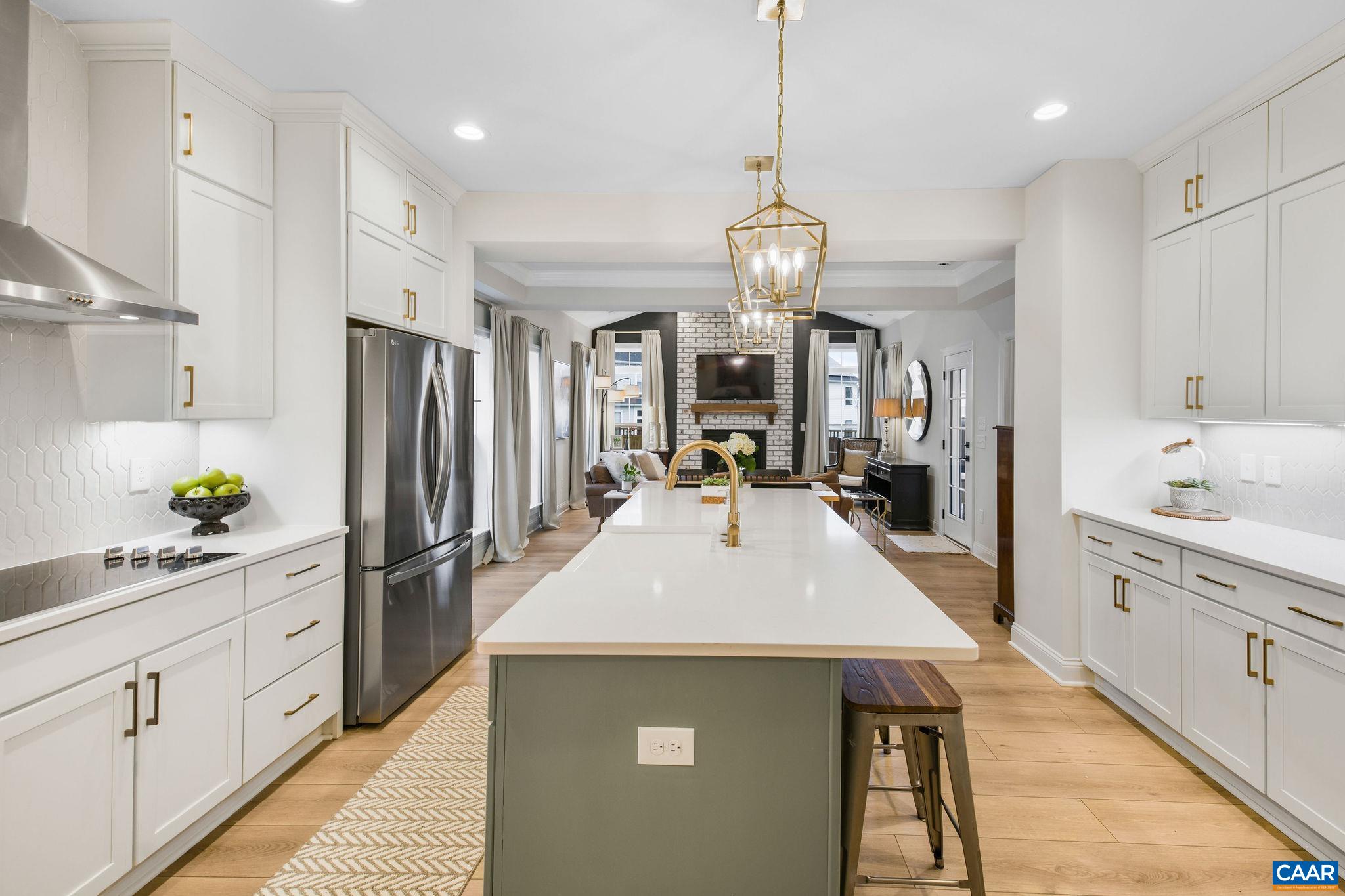 3595 THICKET RUN PL