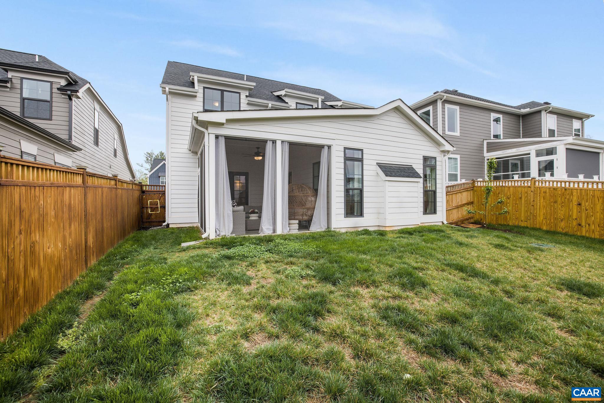 3595 THICKET RUN PL