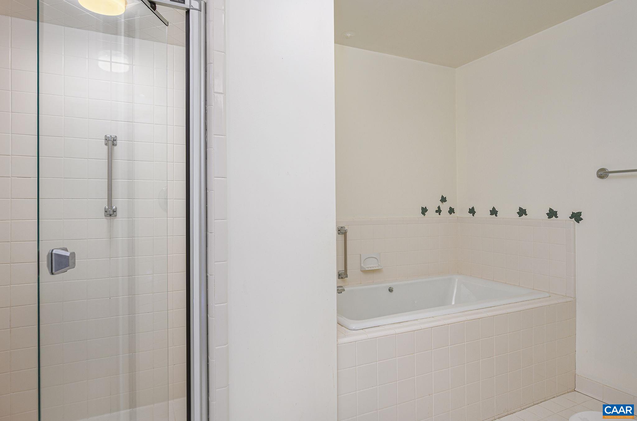 508 WORTHINGTON DR Unit: C