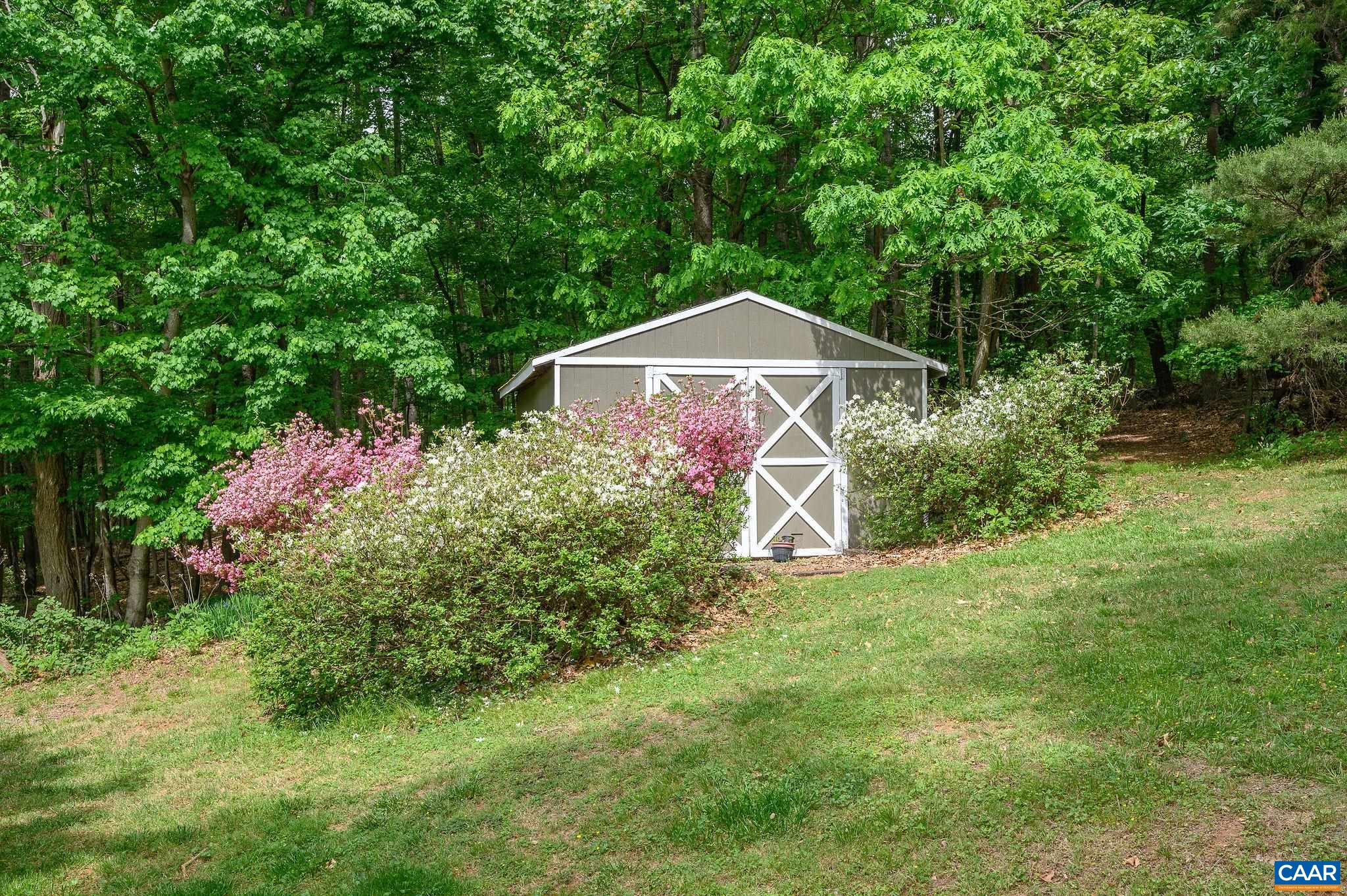 888 WOLF TRAP RD