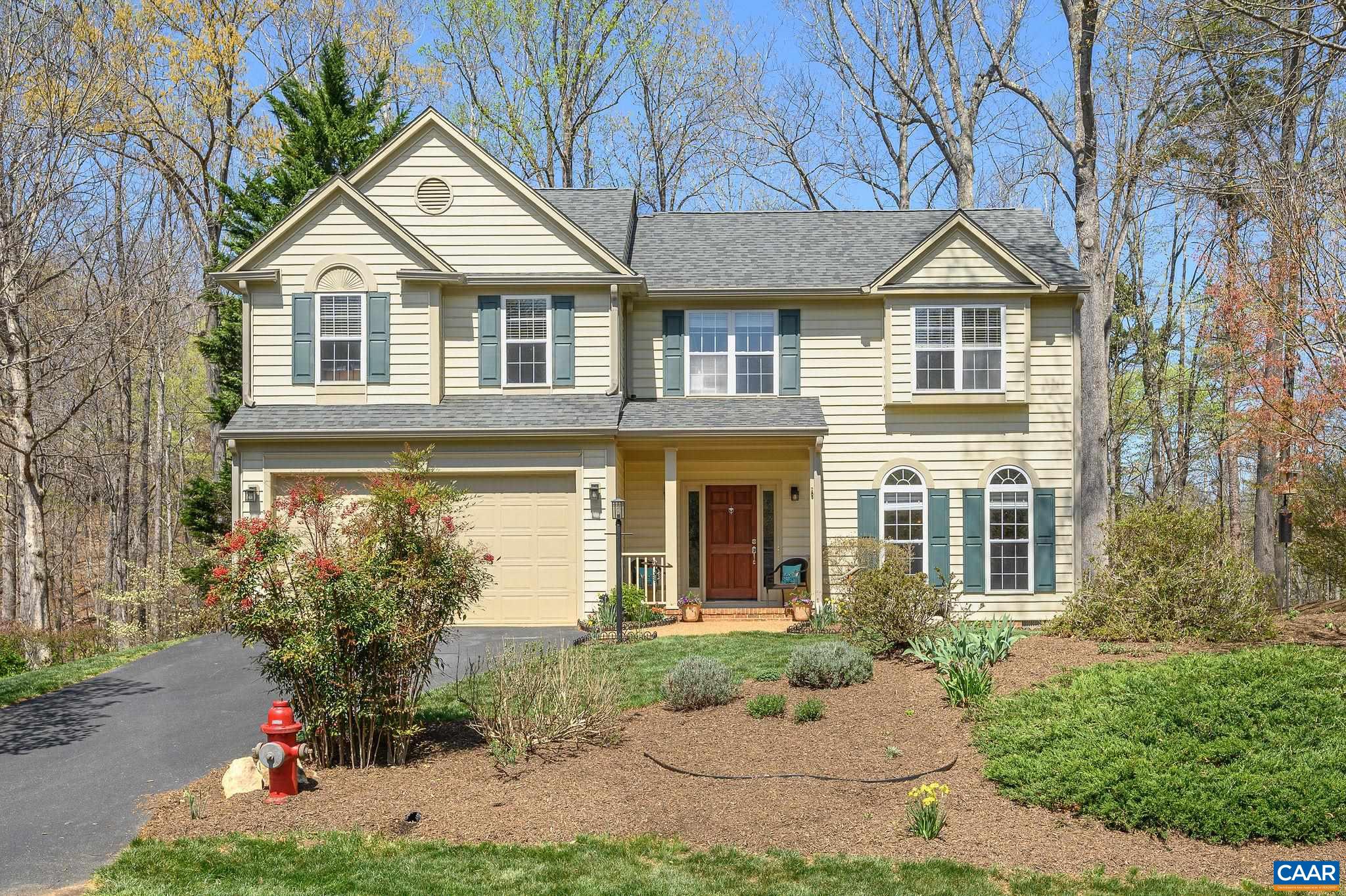 817 KING WILLIAM DR