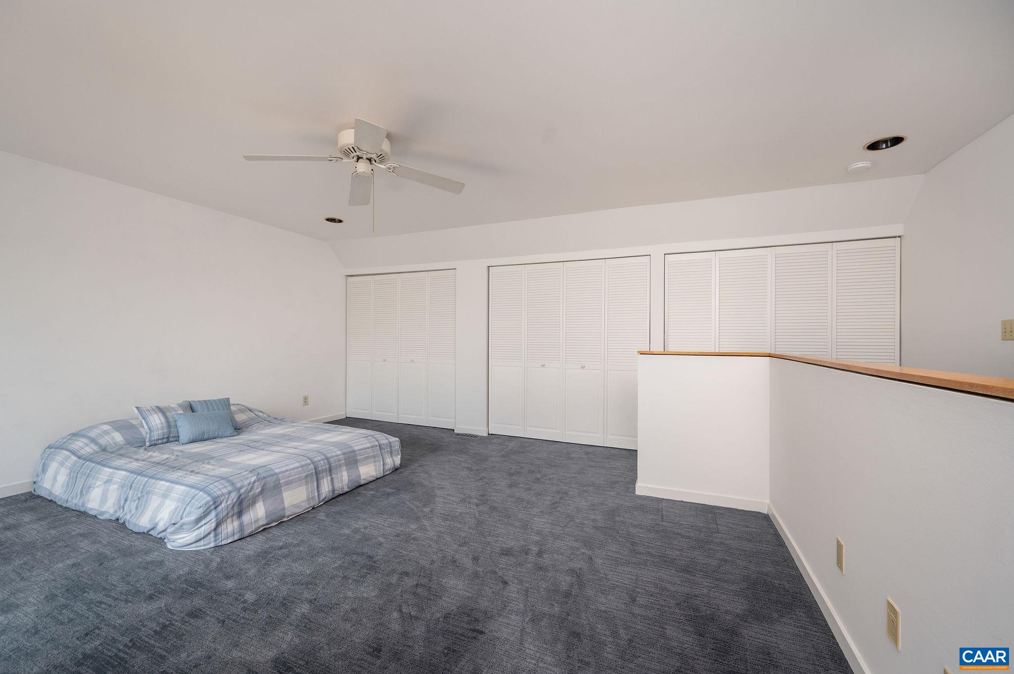 303 NW 2ND ST Unit: B