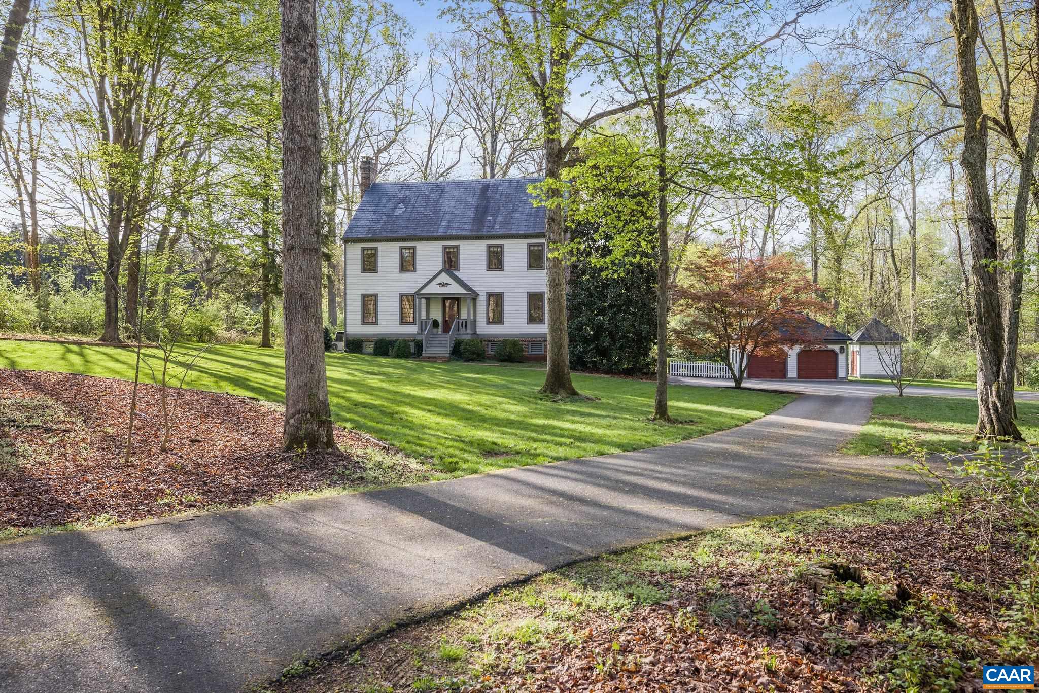 306 WELLINGTON DR