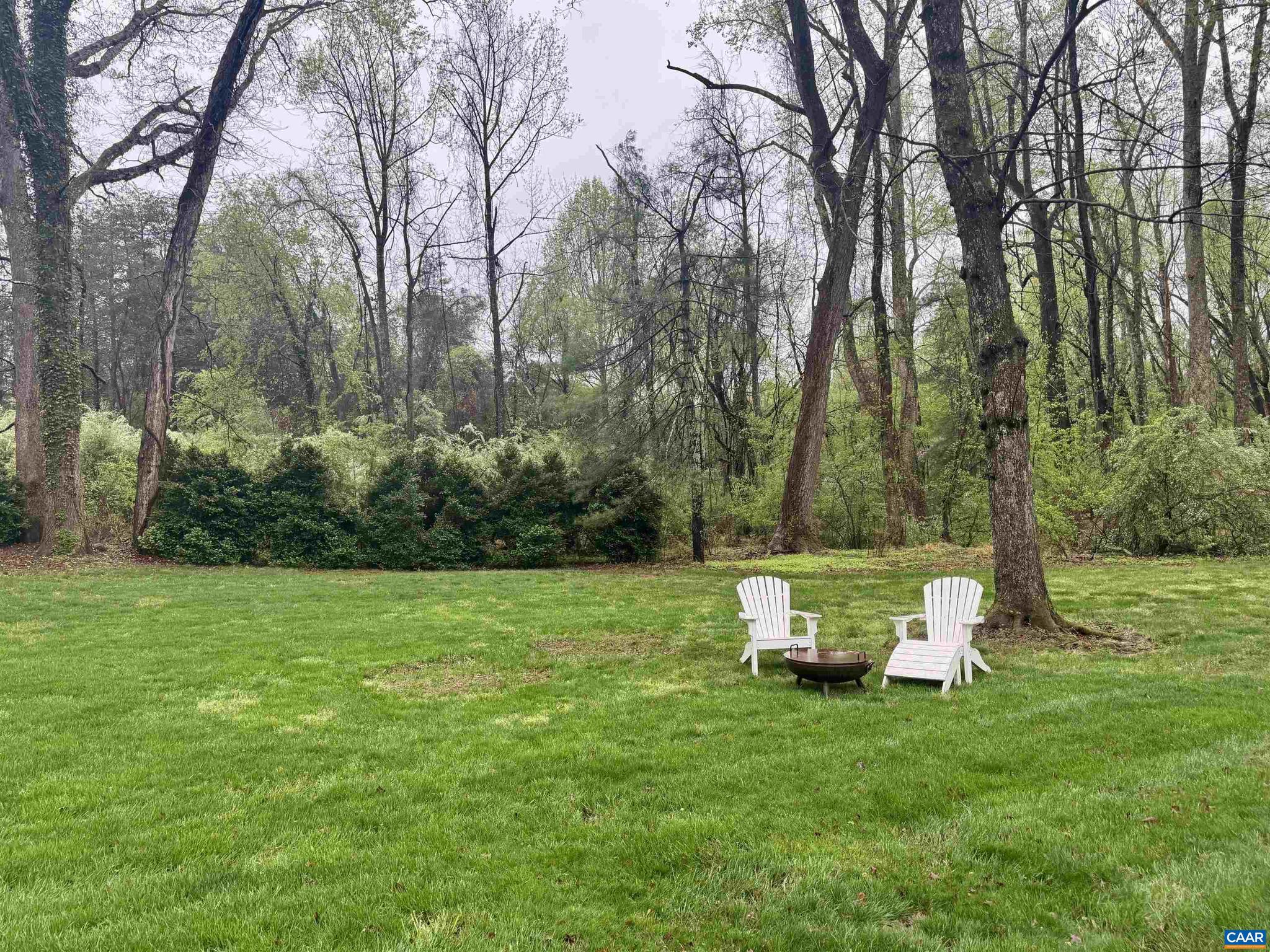 306 WELLINGTON DR