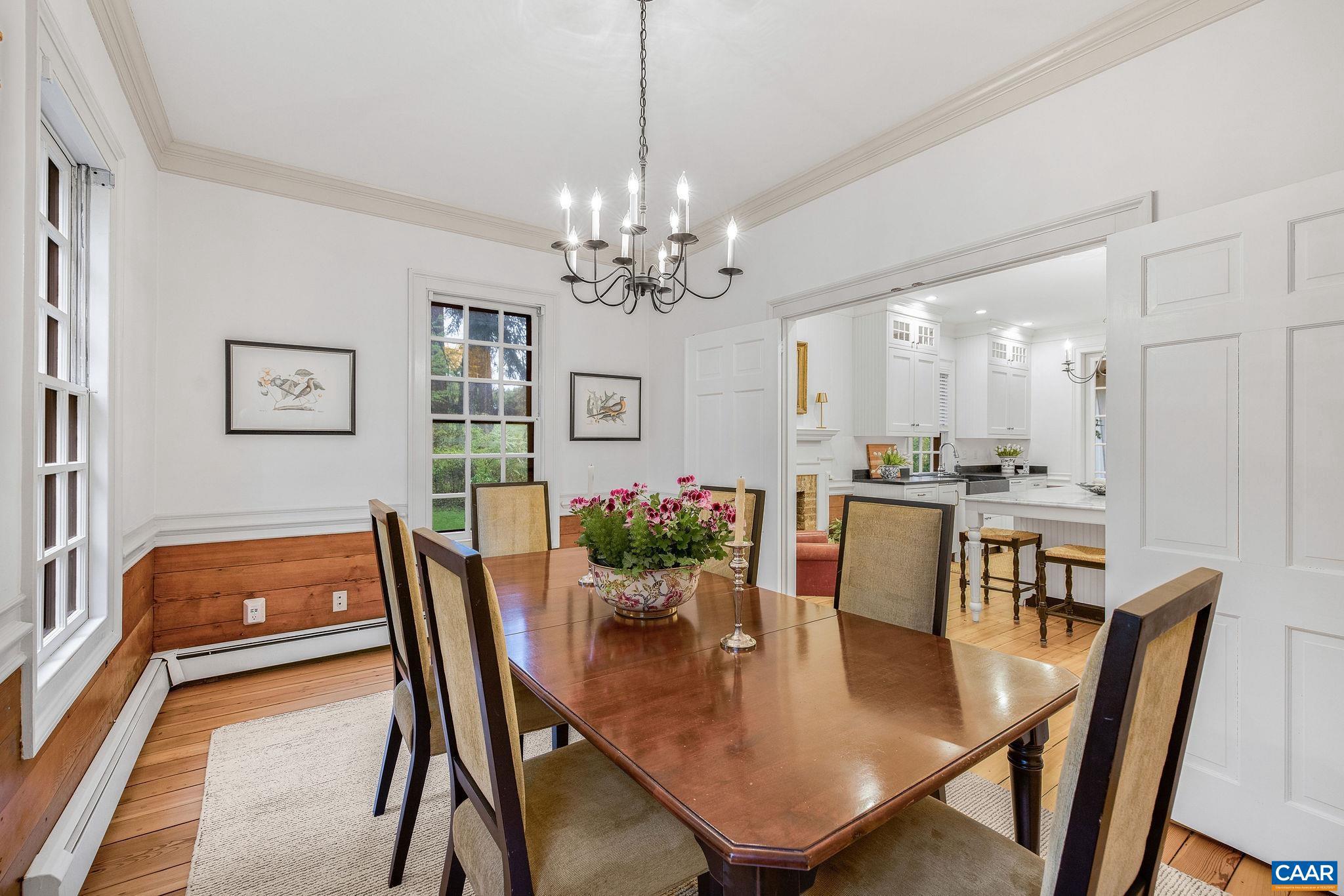 306 WELLINGTON DR