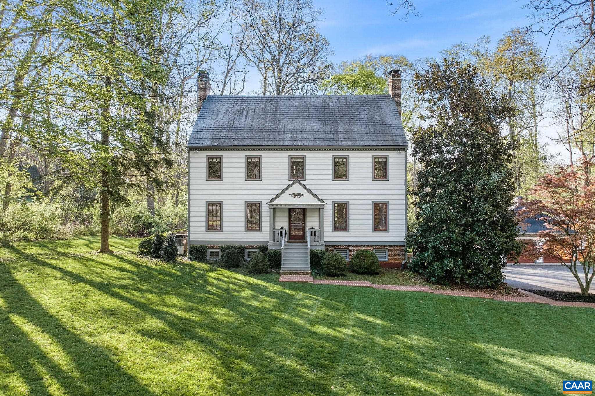 306 WELLINGTON DR