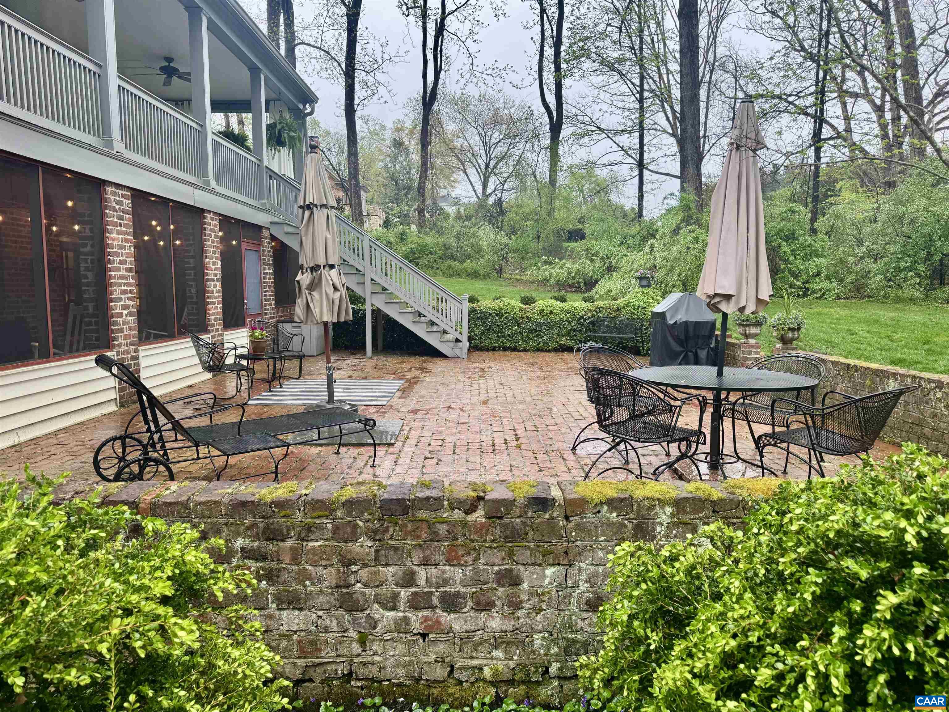 306 WELLINGTON DR