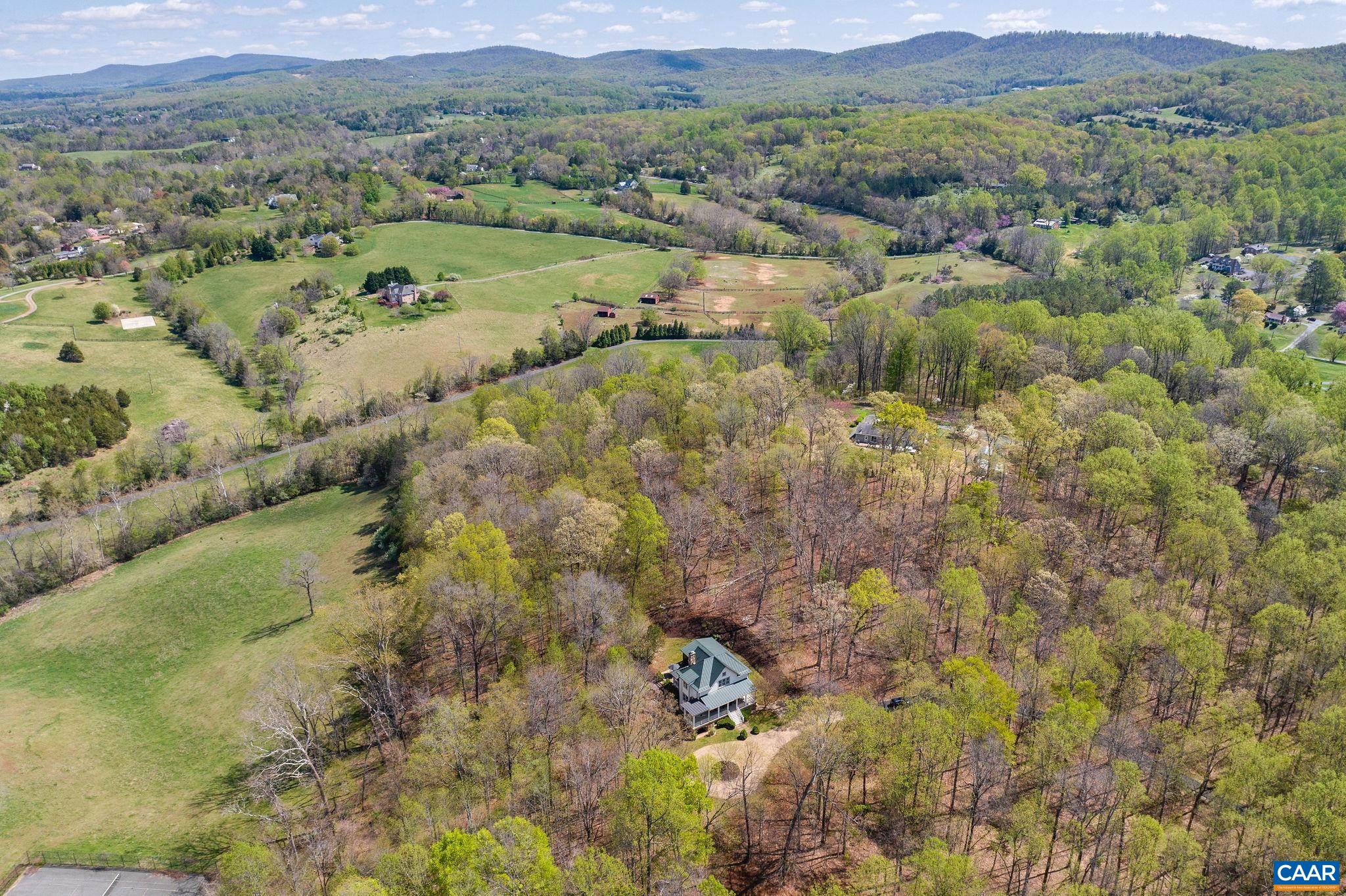 105 CHESTNUT RIDGE RD