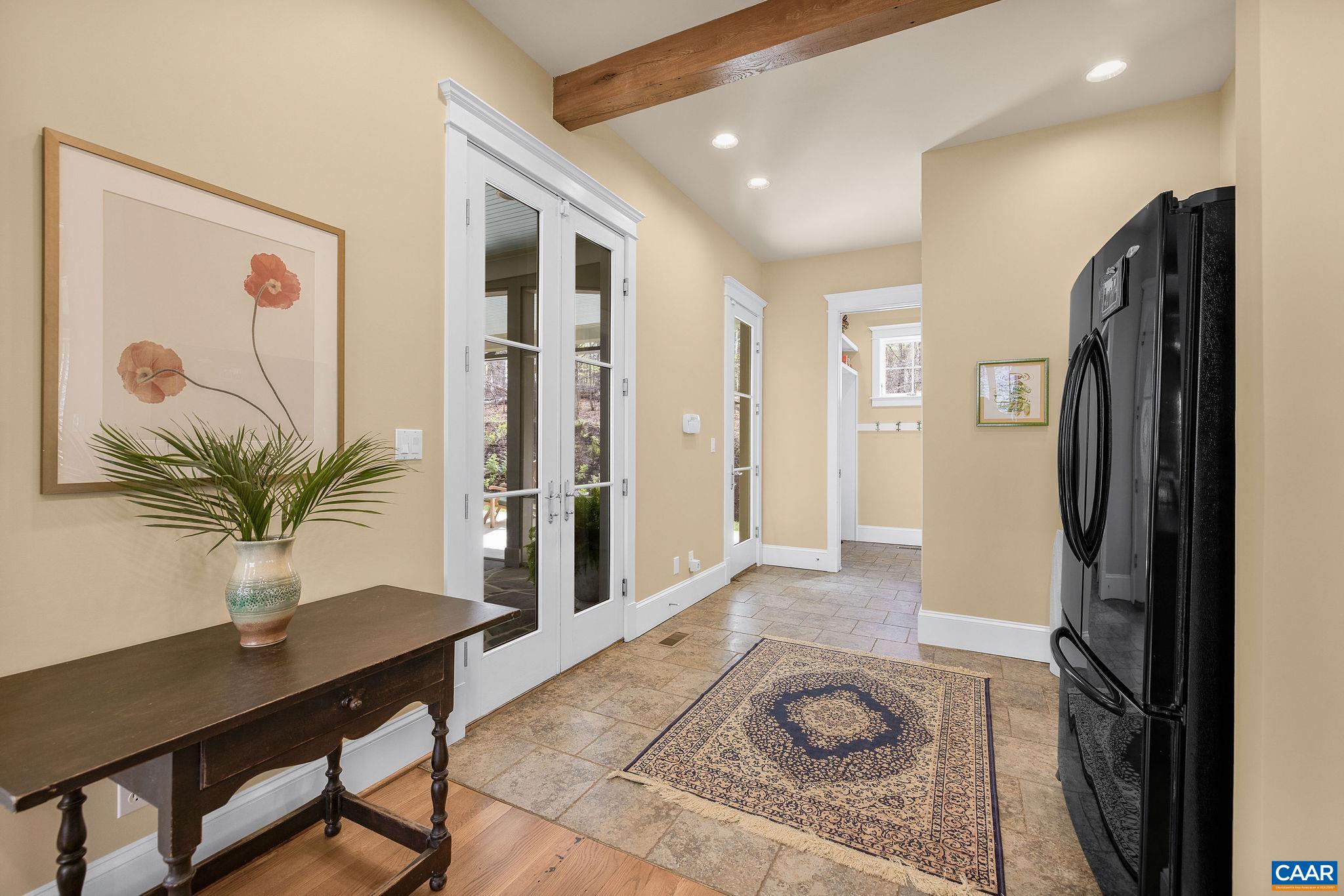 105 CHESTNUT RIDGE RD
