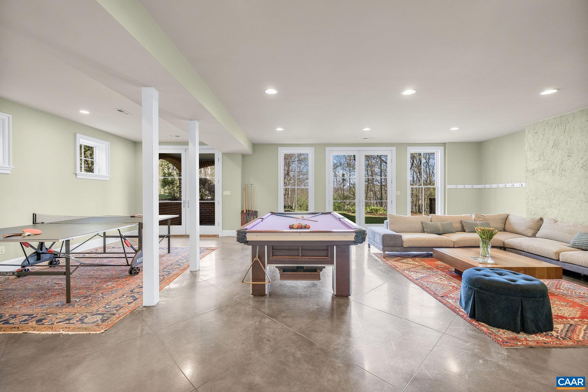 105 CHESTNUT RIDGE RD