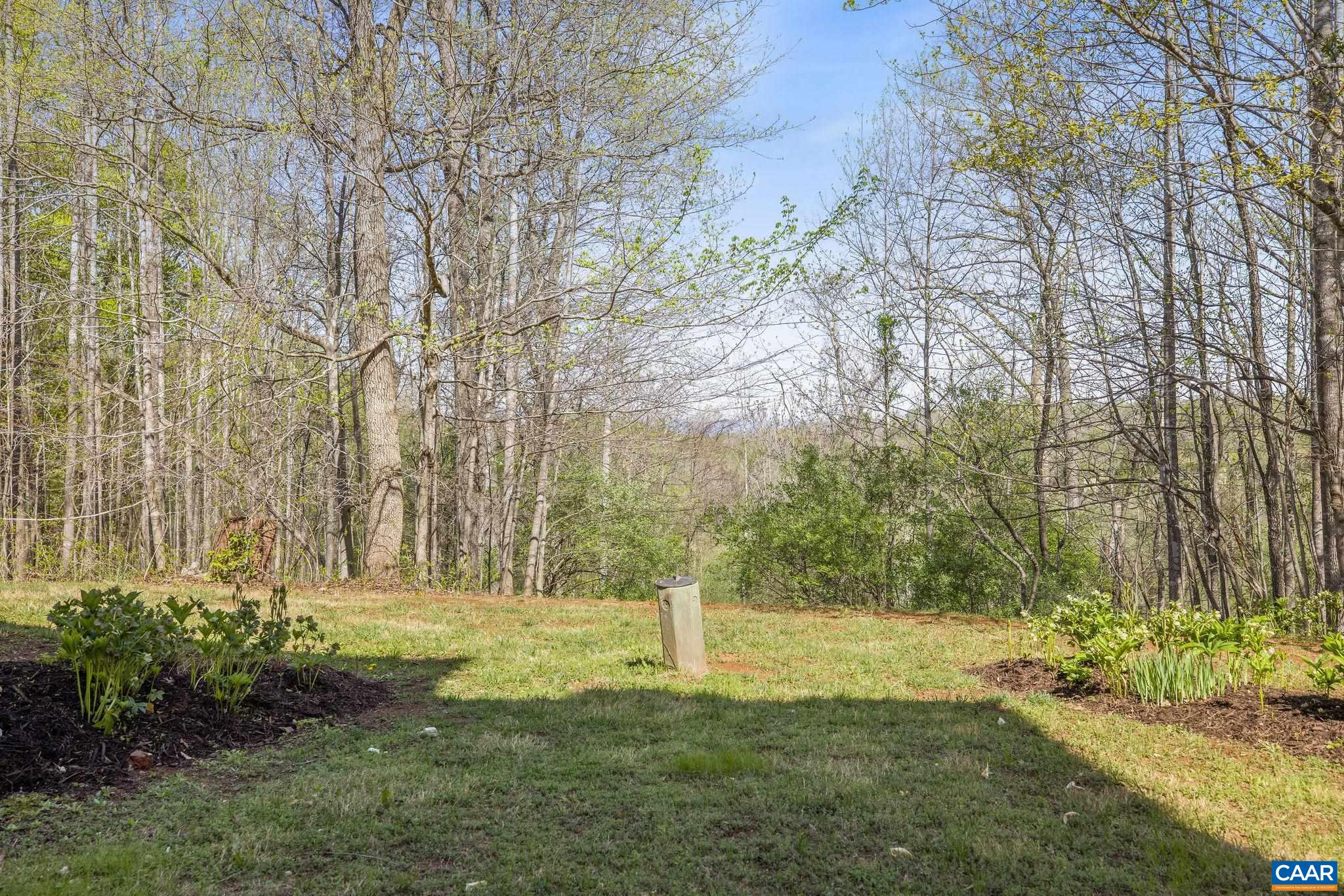 105 CHESTNUT RIDGE RD