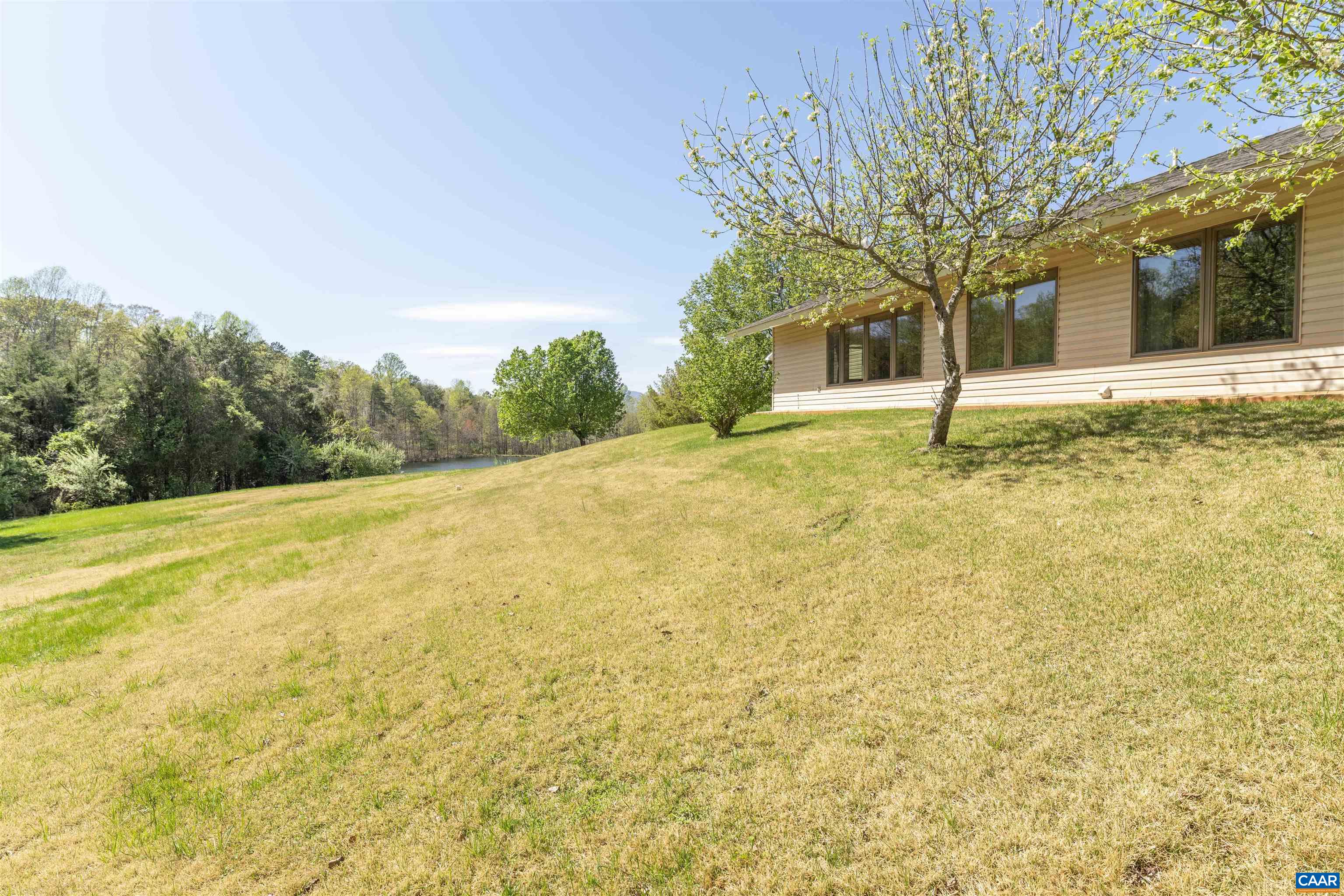 145 LEWIS DR
