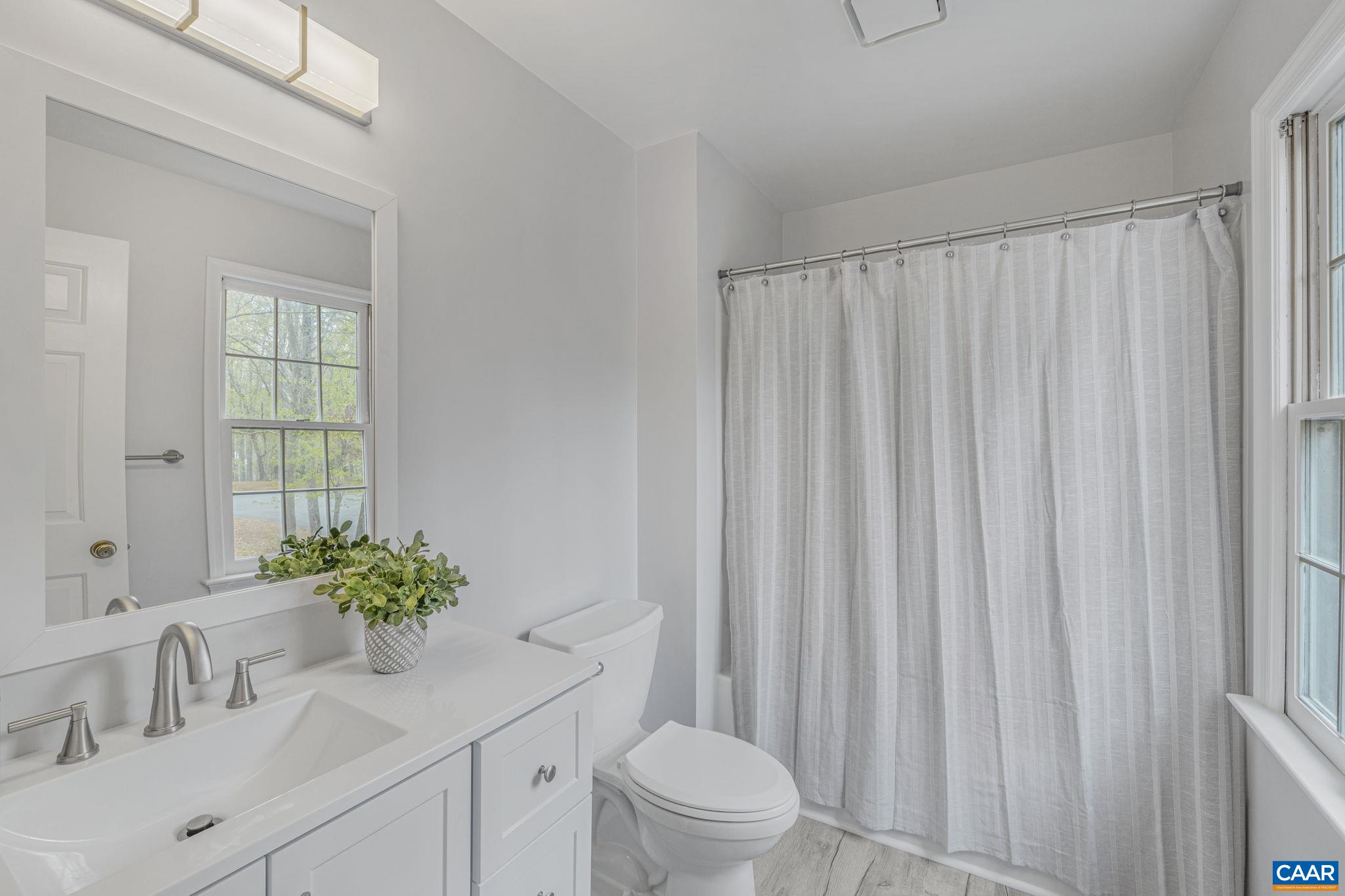 200 IVY RIDGE RD
