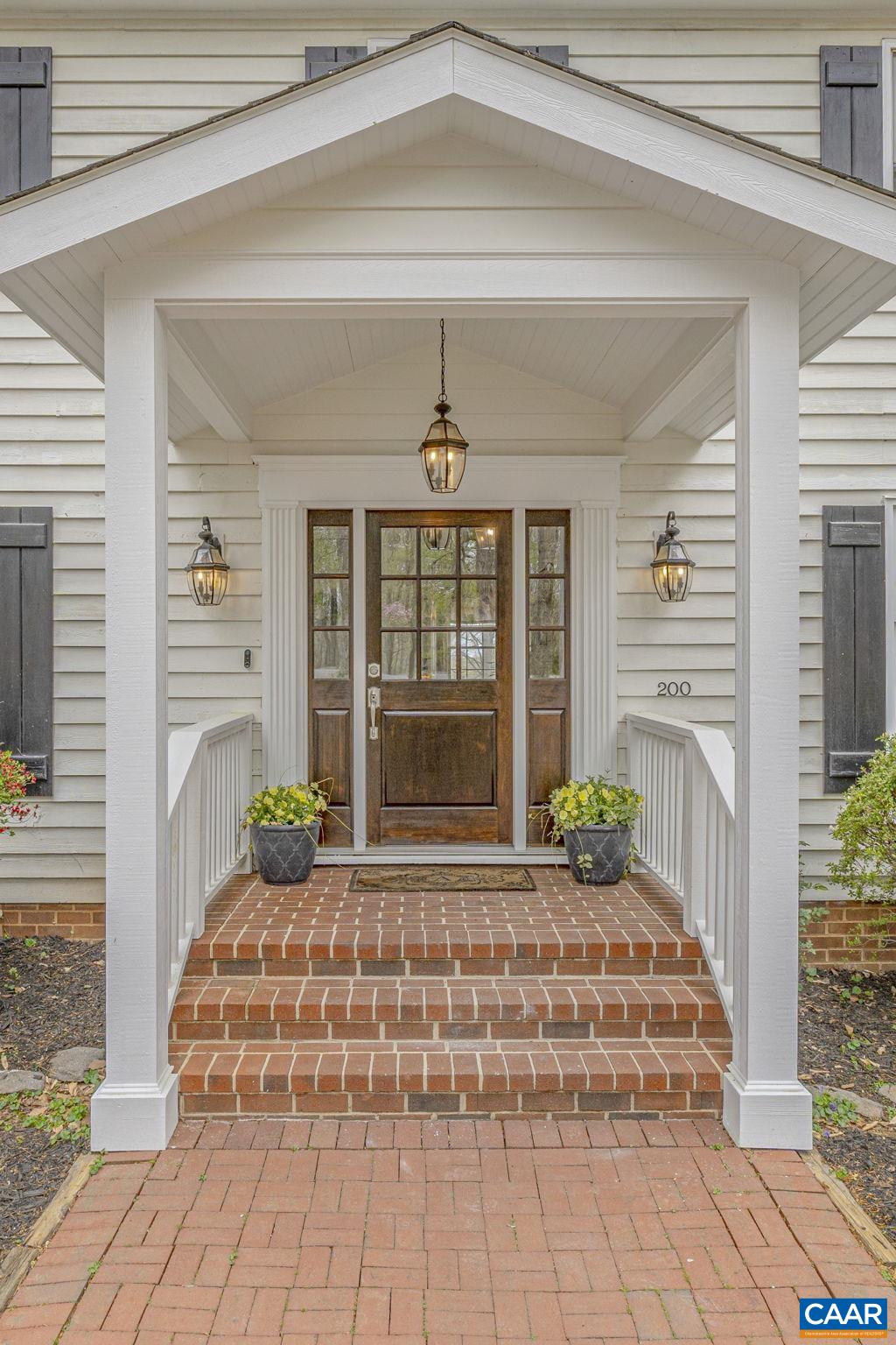 200 IVY RIDGE RD