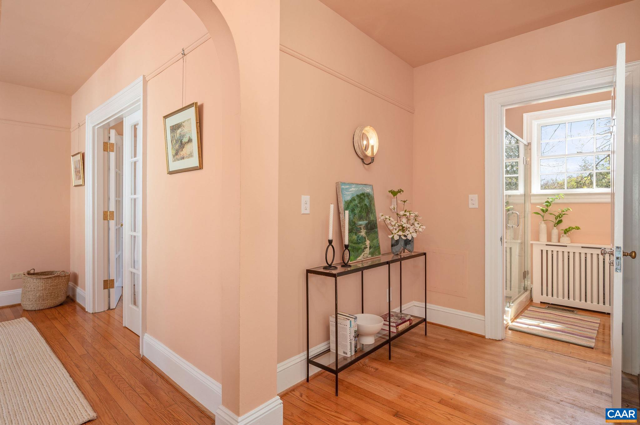 624 DAVIS AVE