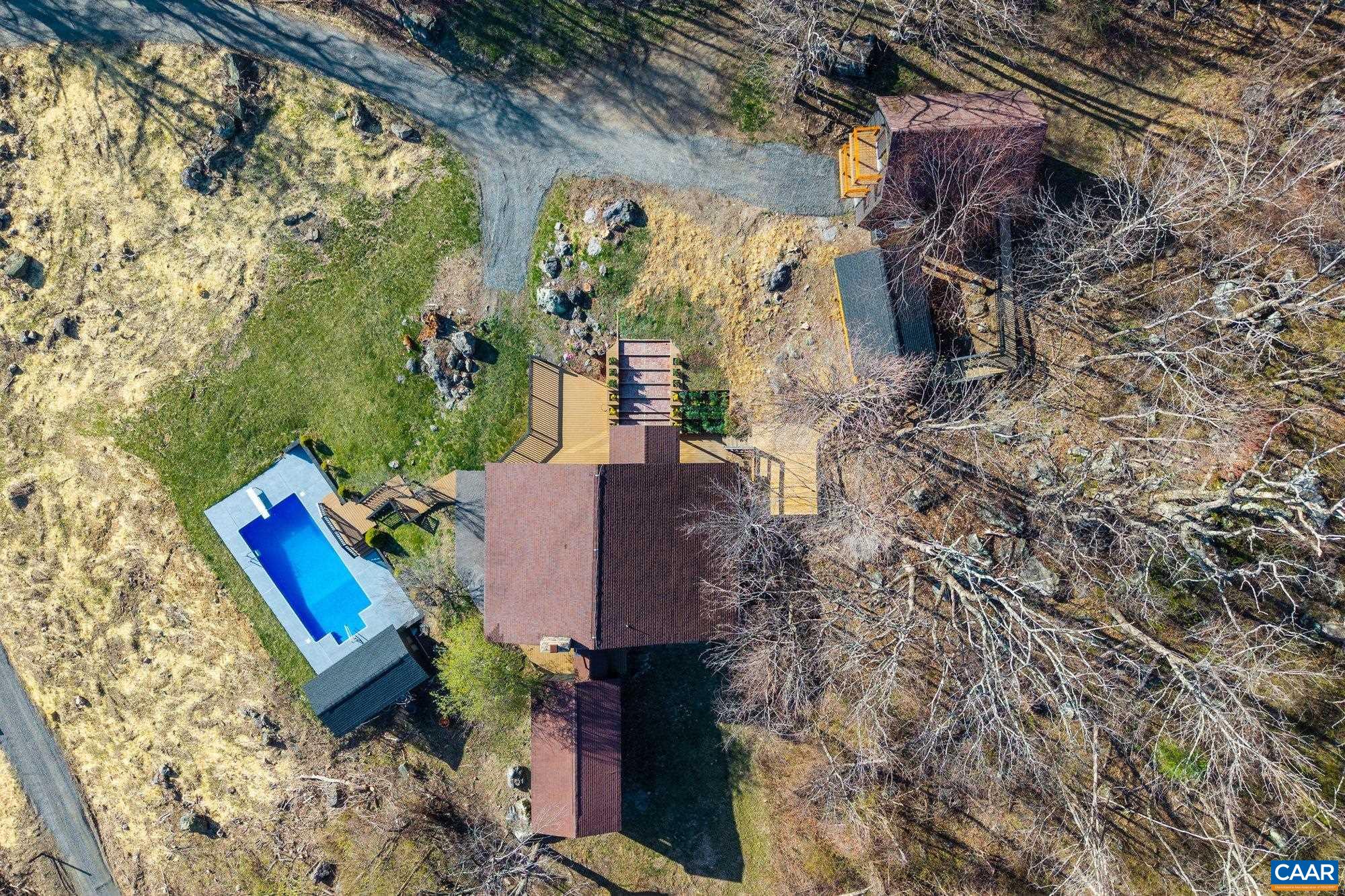 332 WOODCOCK WAY