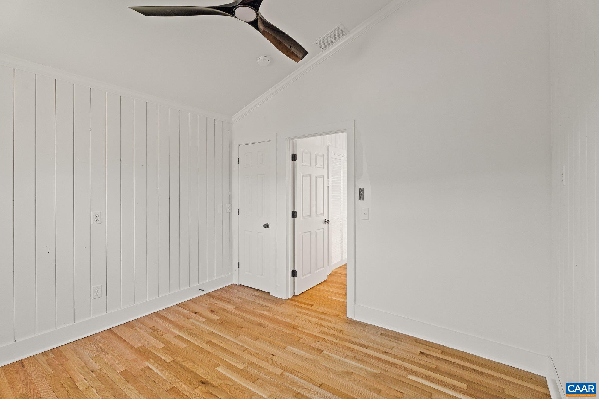 332 WOODCOCK WAY