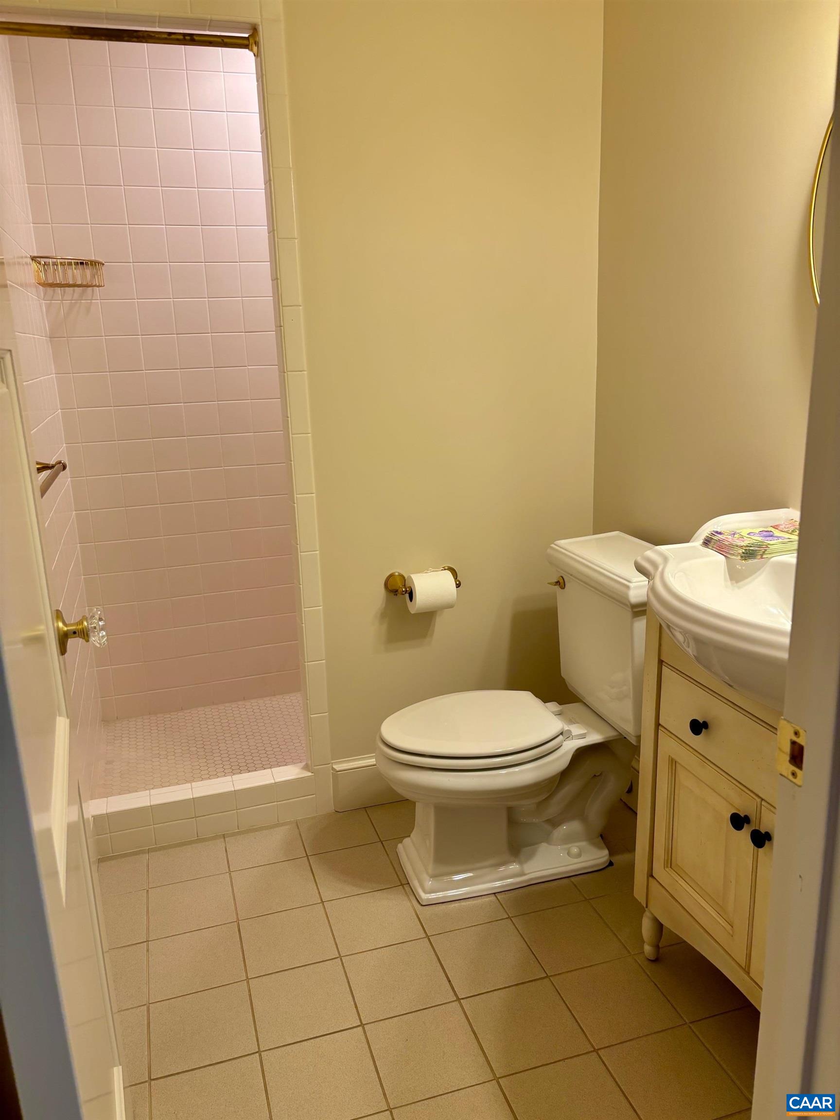 1125 OLD GARTH RD