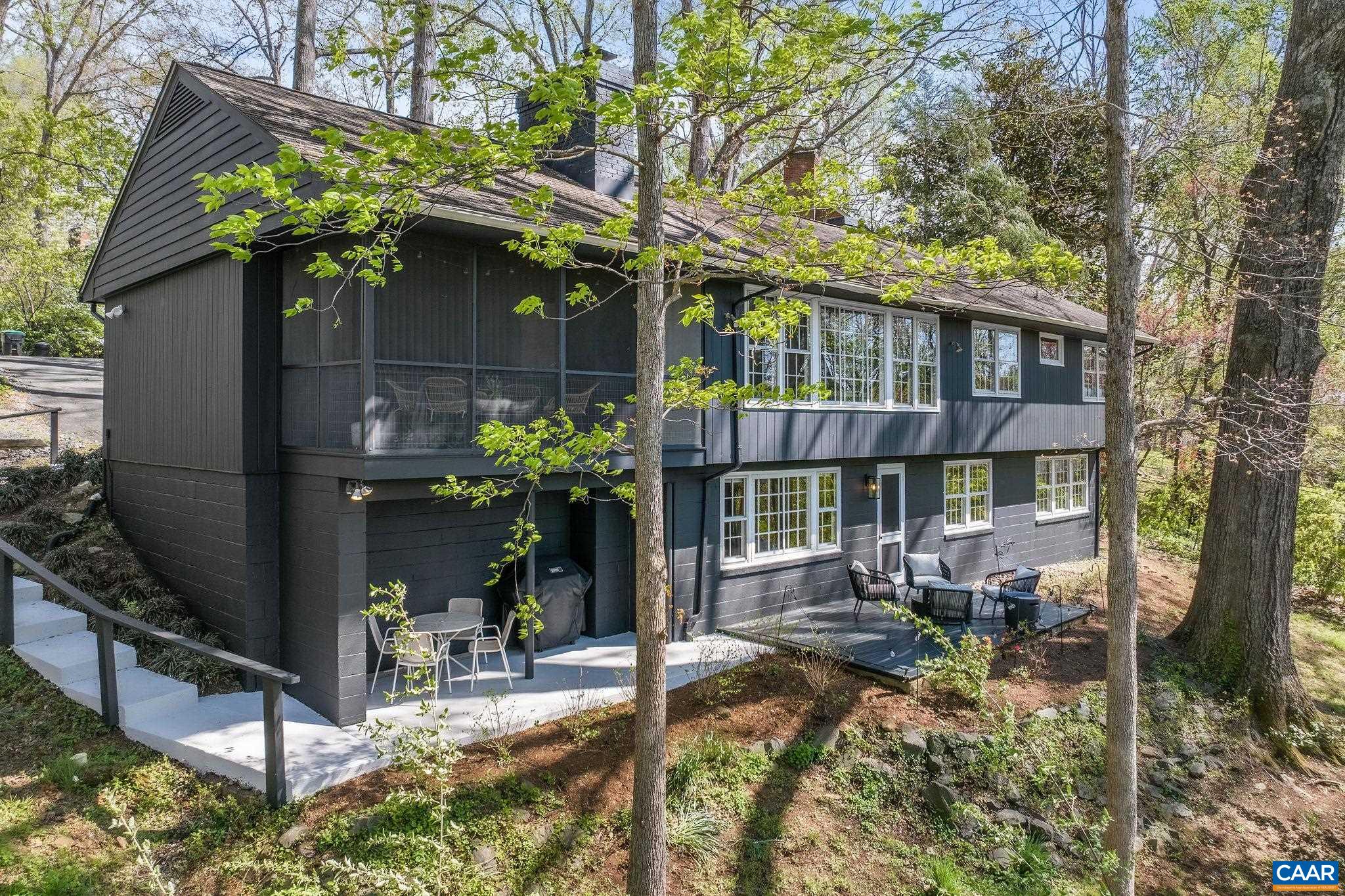 2621 JEFFERSON PARK CIR