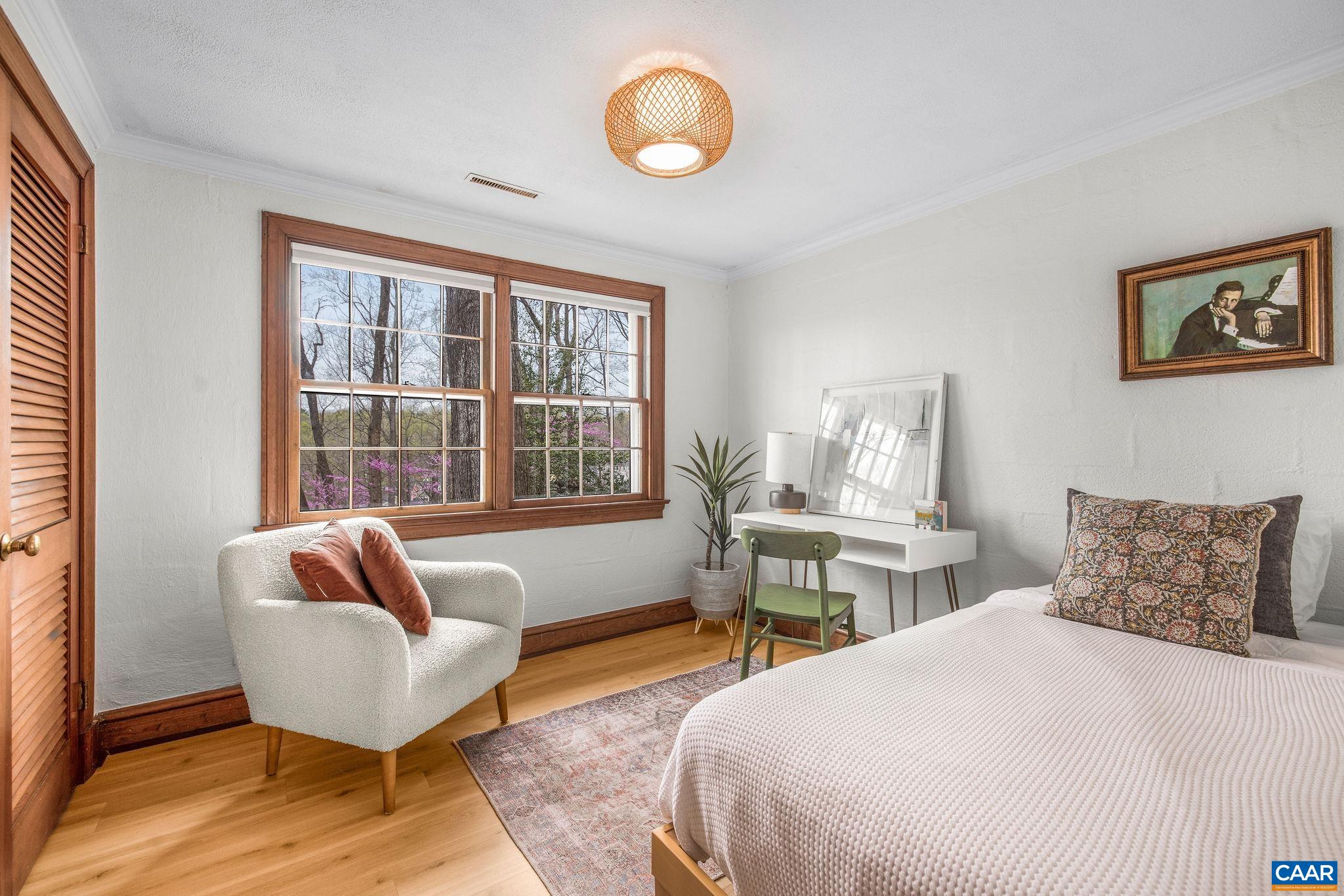 2621 JEFFERSON PARK CIR