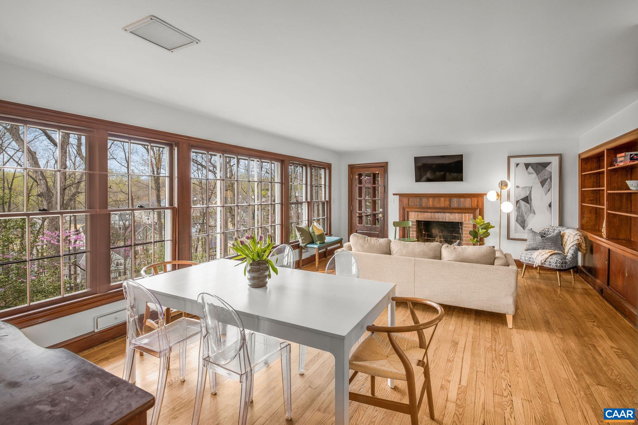 2621 JEFFERSON PARK CIR
