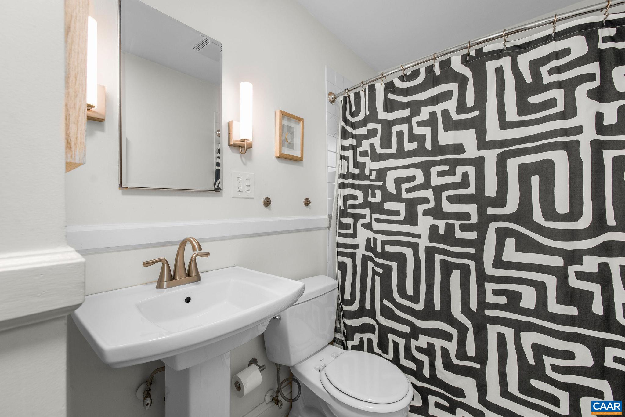 2621 JEFFERSON PARK CIR