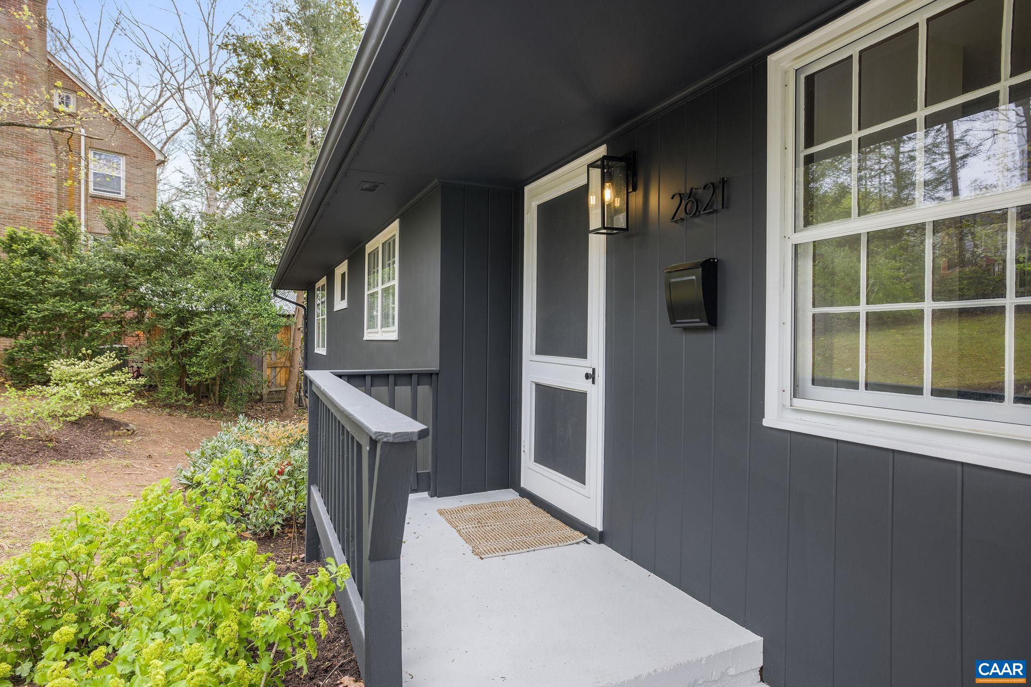 2621 JEFFERSON PARK CIR