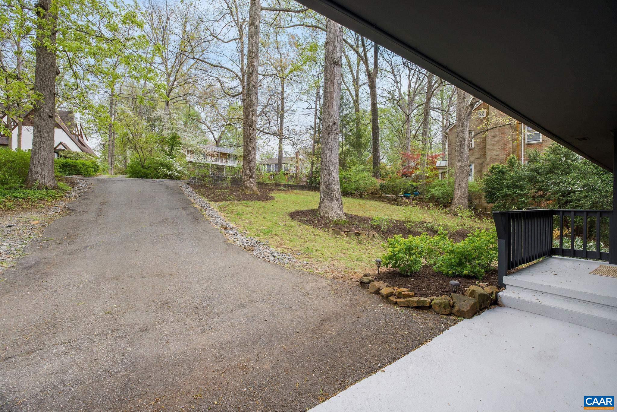 2621 JEFFERSON PARK CIR