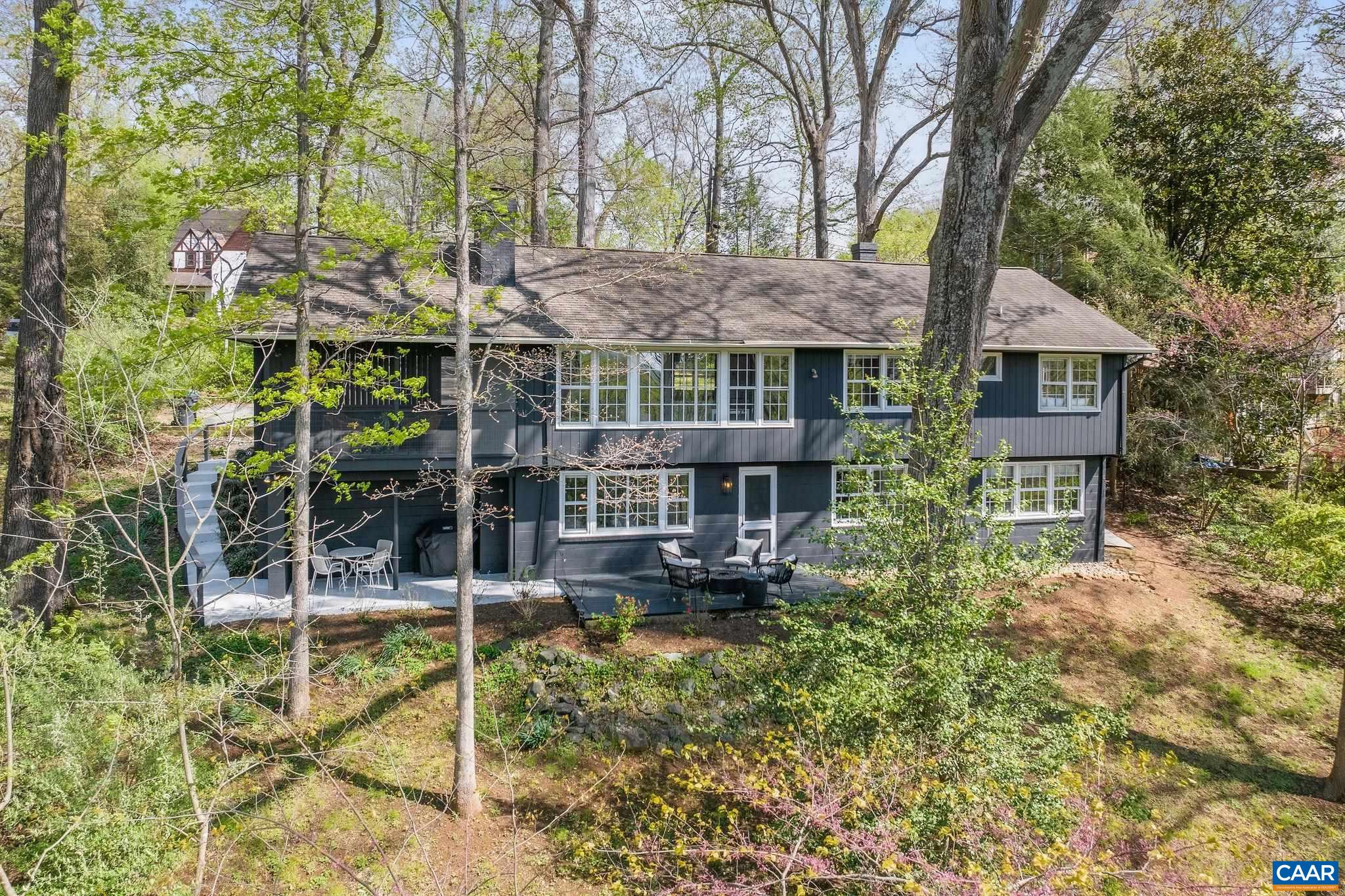 2621 JEFFERSON PARK CIR